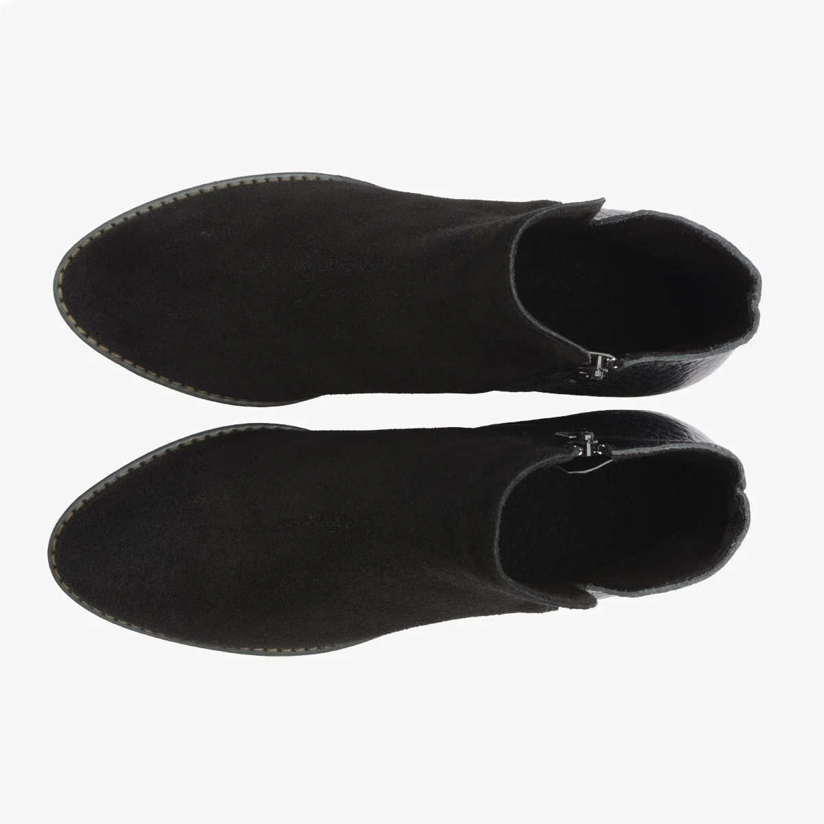 Czarne botki na niskim obcasie