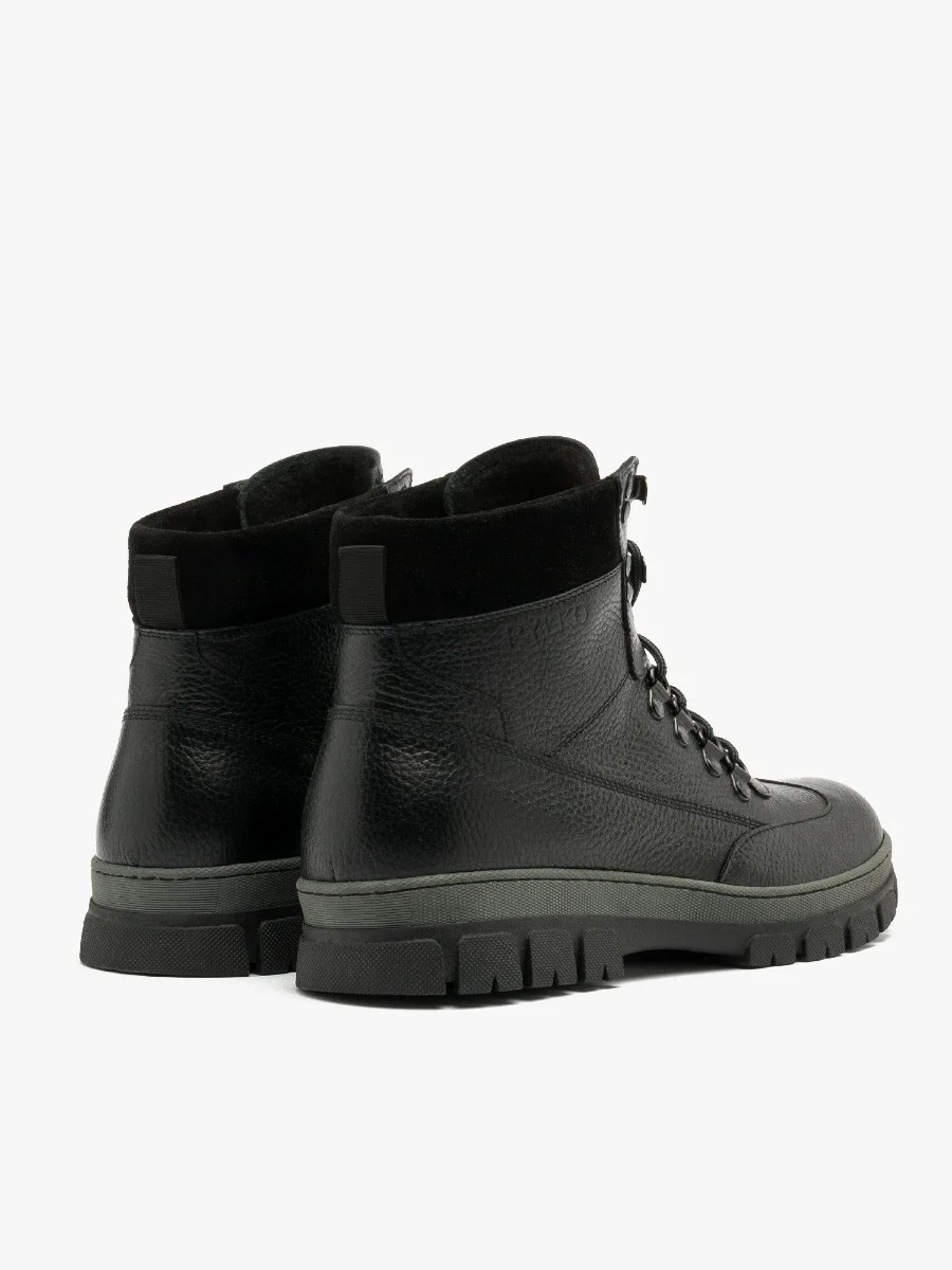 Czarne trzewiki męskie