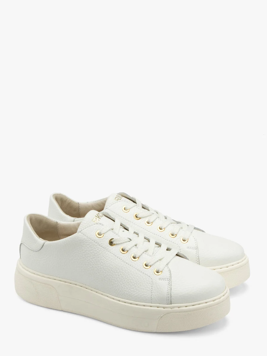 Białe półbuty sportowe ze złotymi detalami