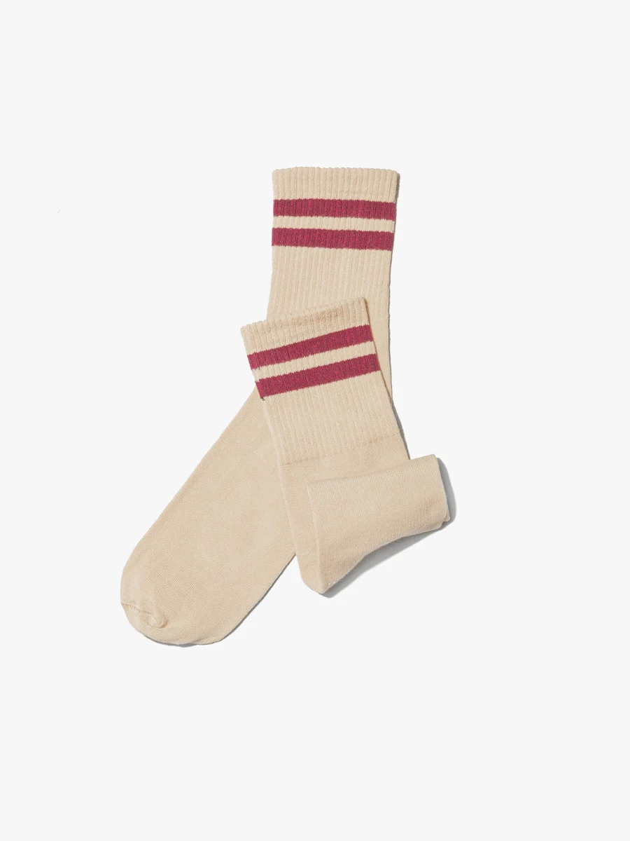 Beżowe skarpety z paskami