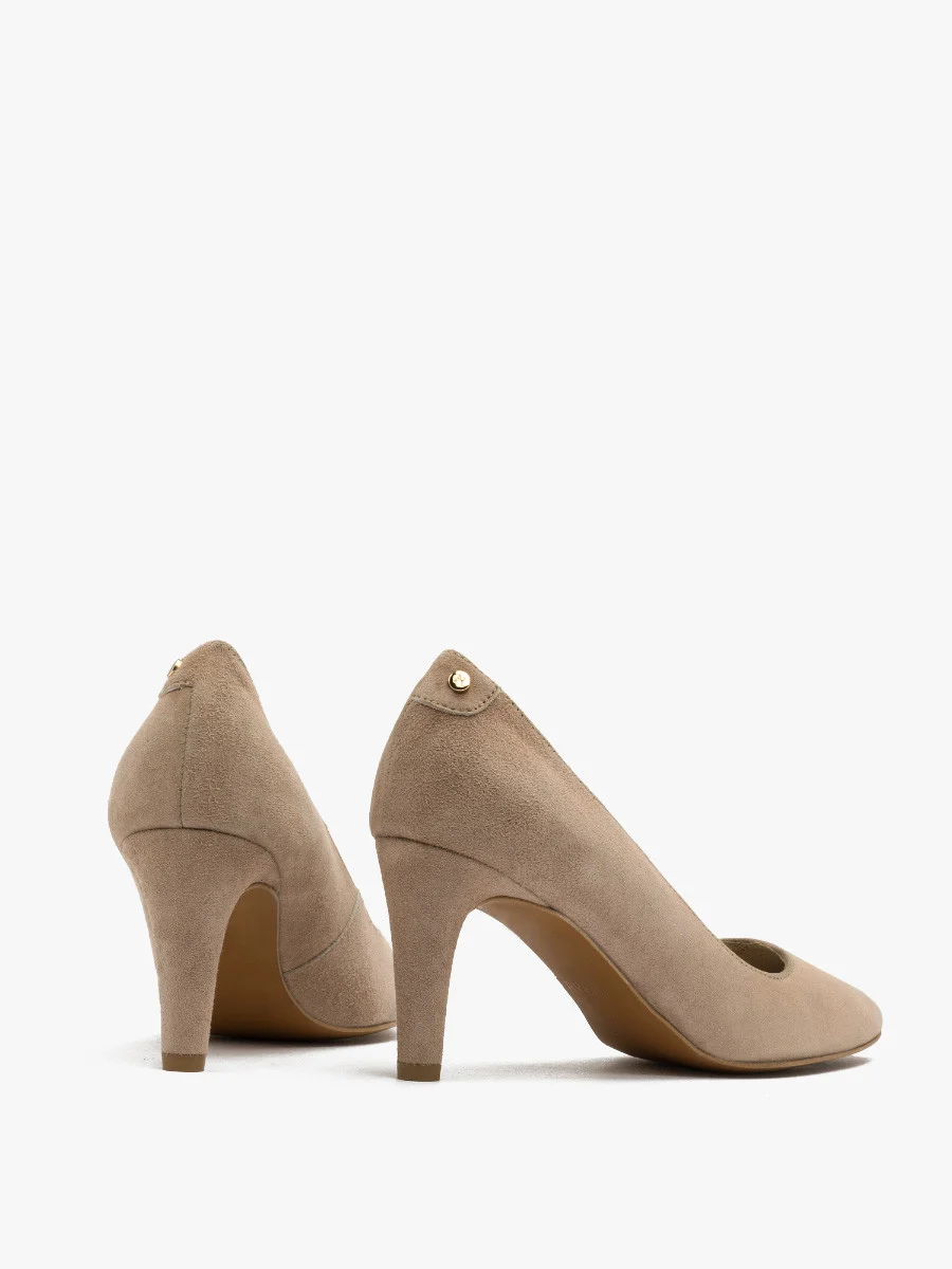 Czółenka na szpilce