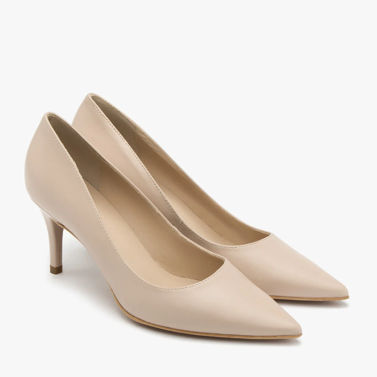 Beżowe czółenka na wysokiej szpilce