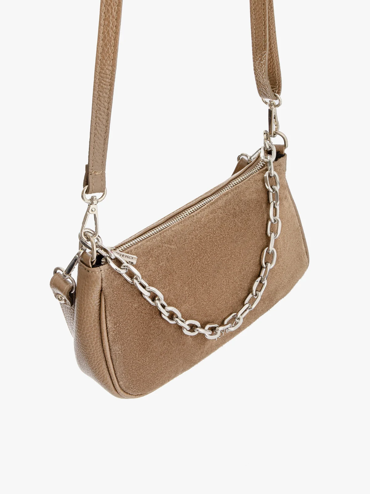 Beżowa torebka z ozdobnym łańcuchem