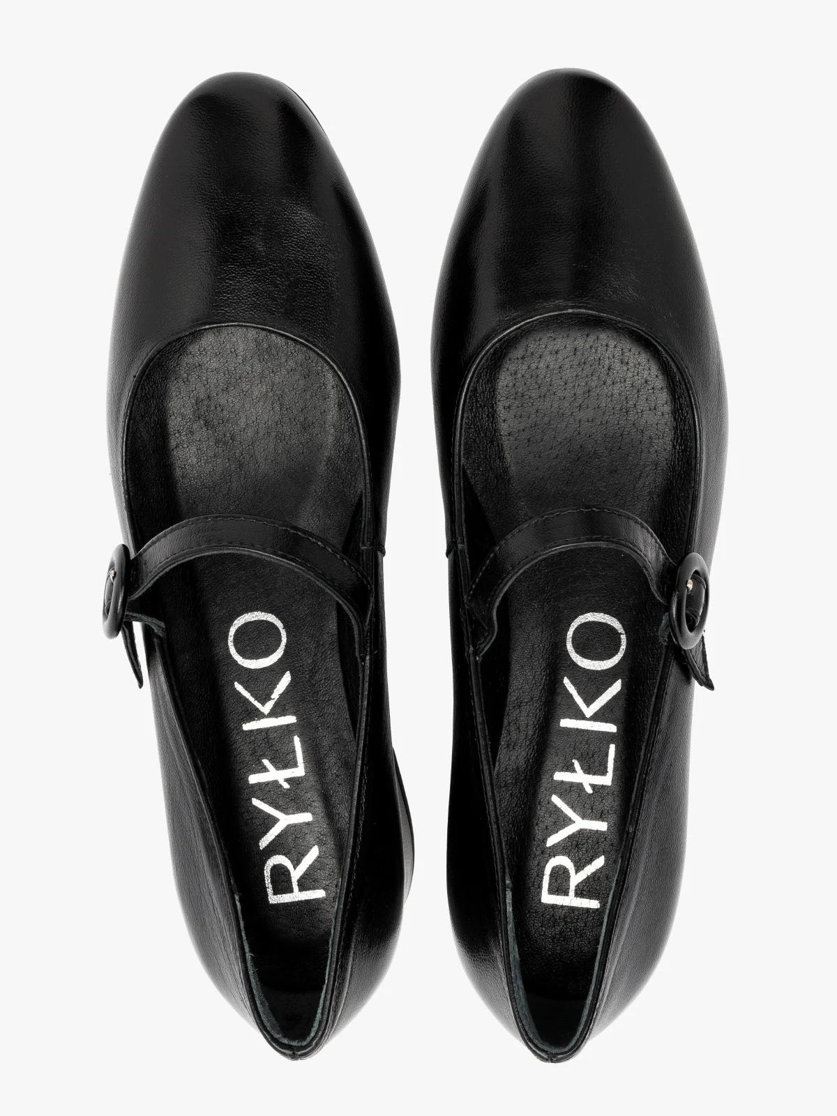 Czarne czółenka z paskiem na niskim klocku