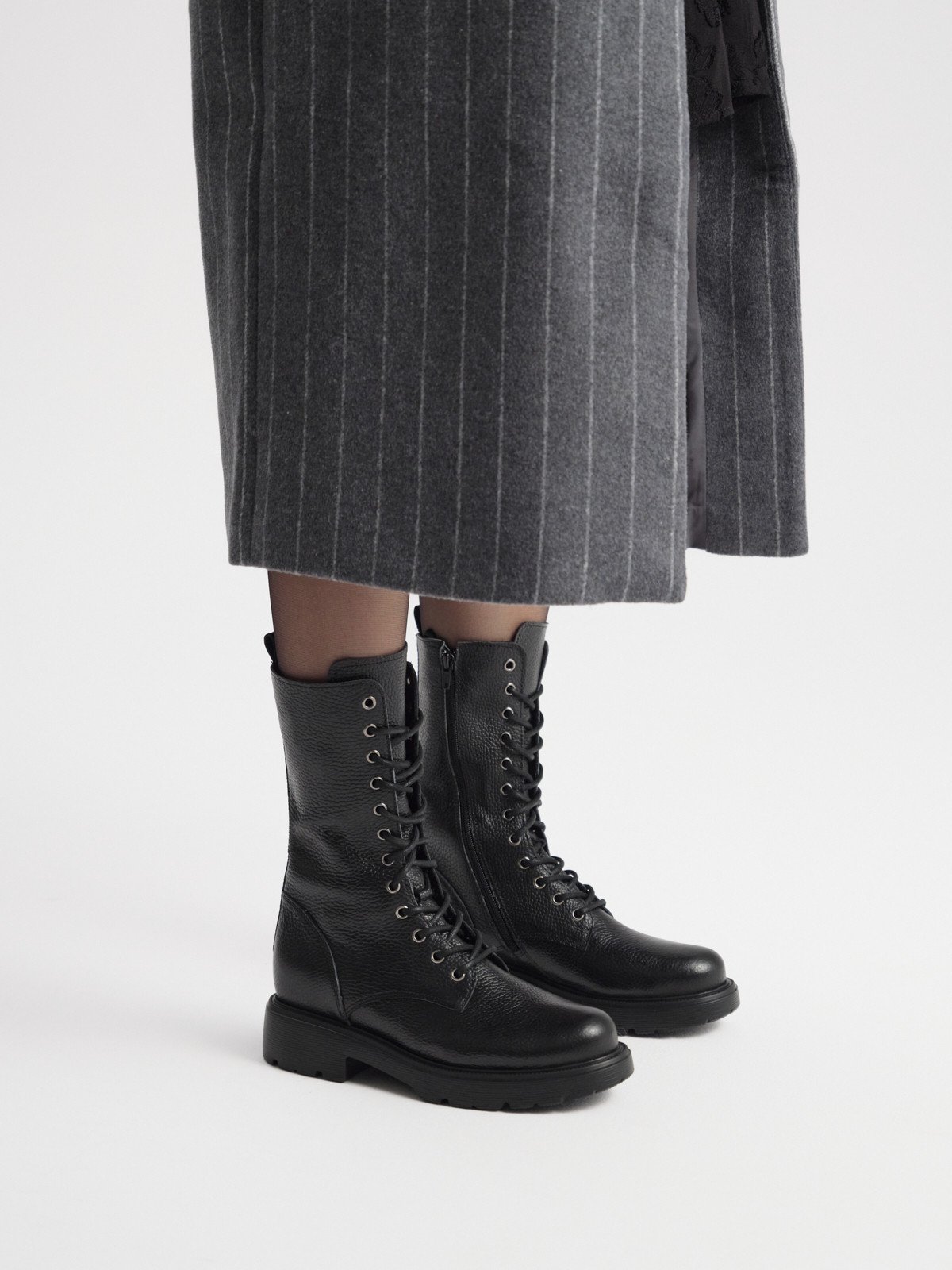 Czarne, wysokie trzewiki damskie
