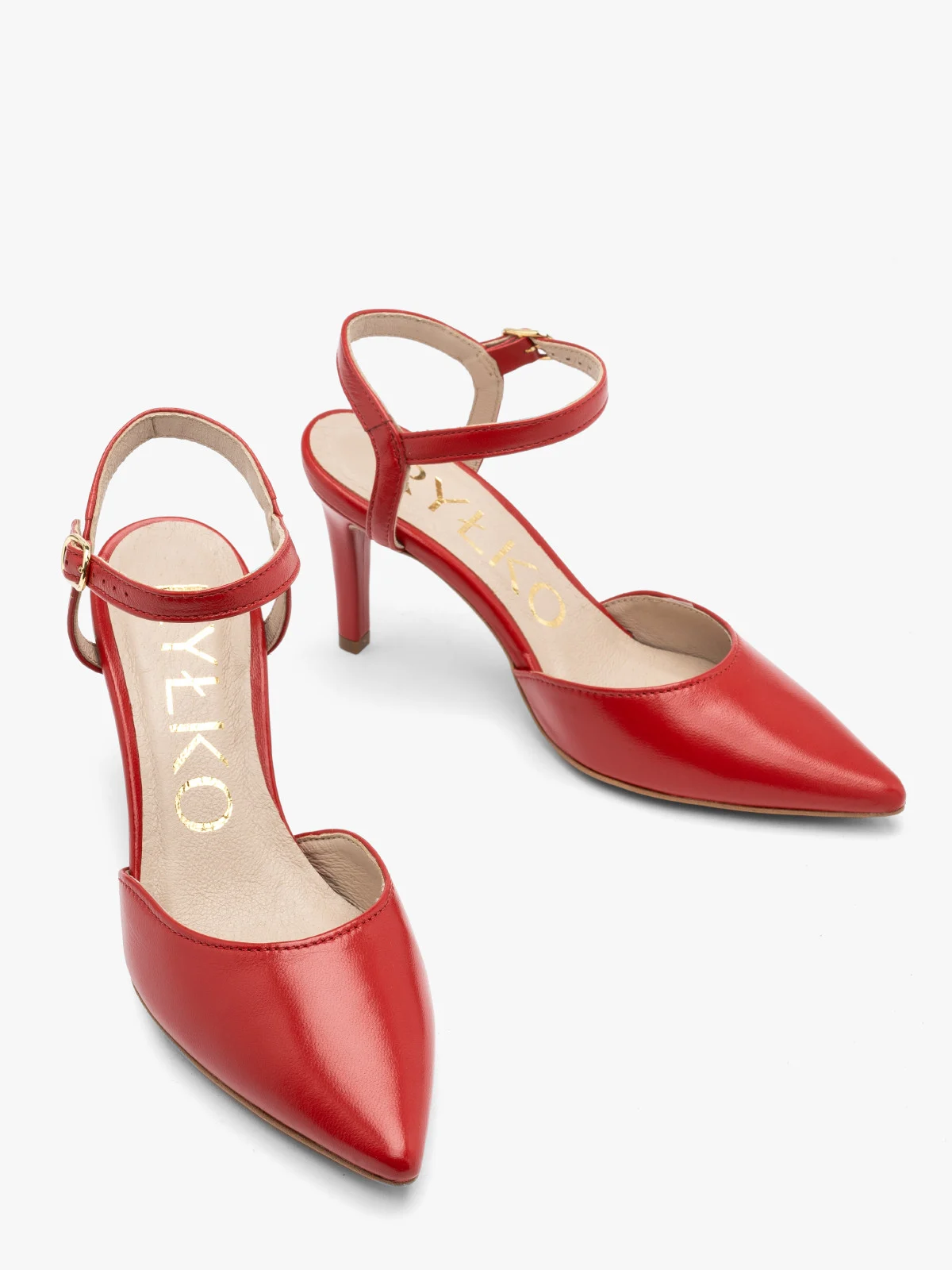 Czerwone czółenka damskie z odkrytą piętą