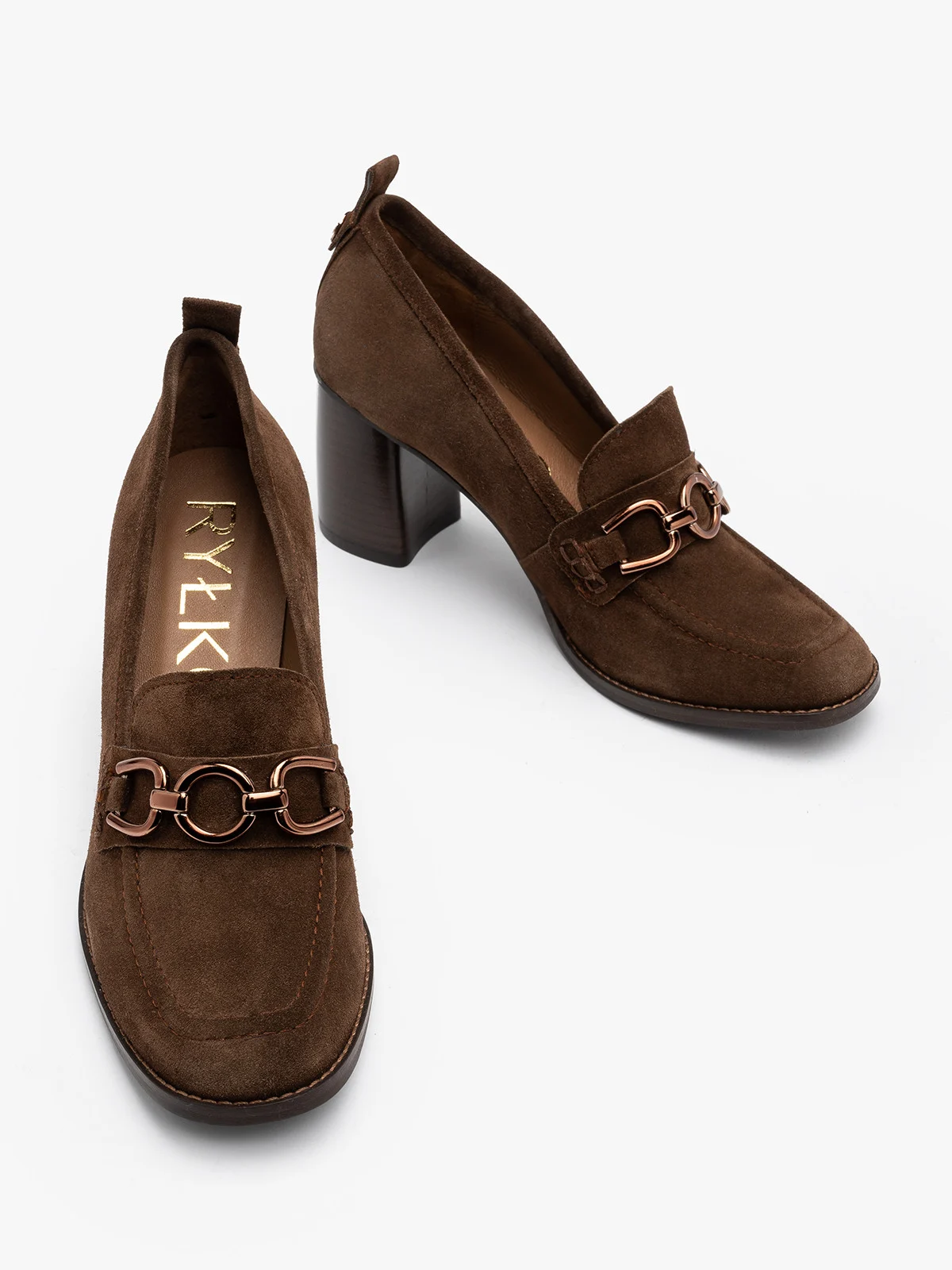 Brązowe mokasyny na obcasie