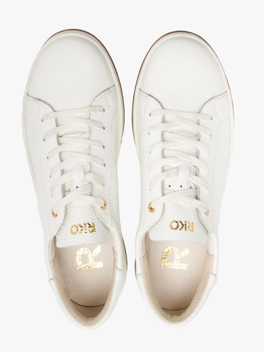 Białe półbuty sportowe na dwukolorowym spodzie