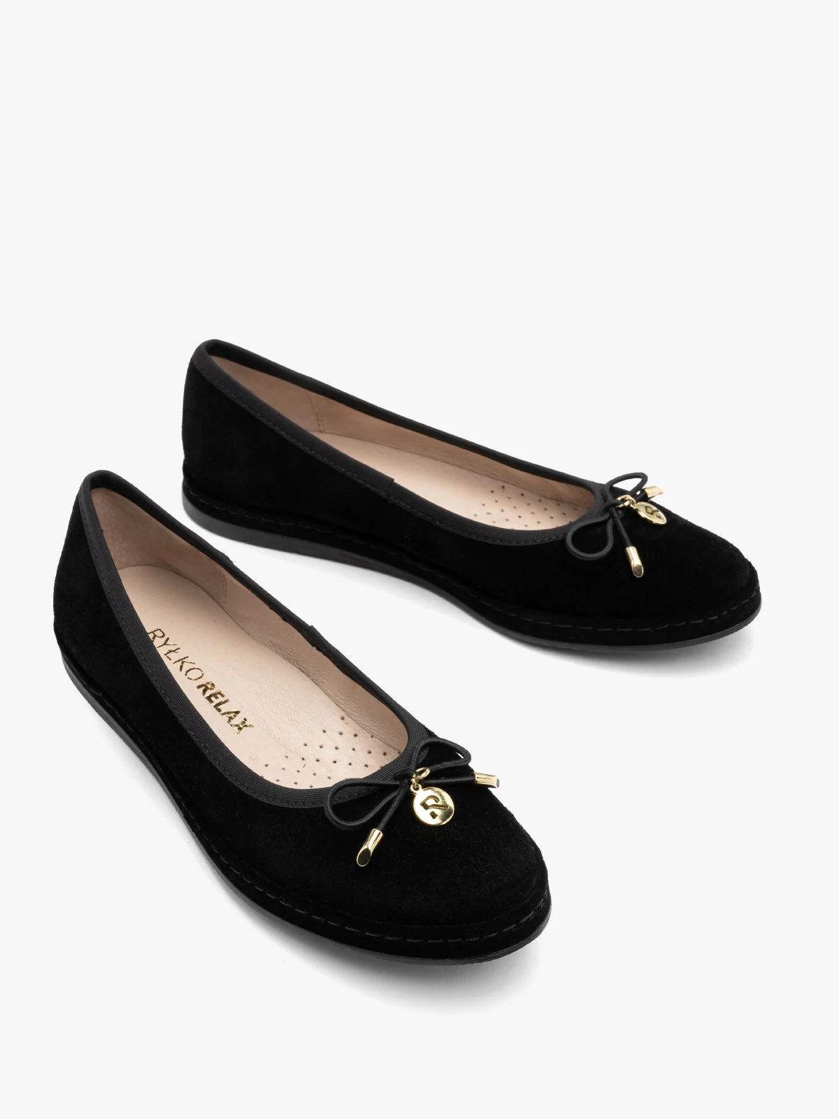 Czarne, welurowe baleriny z kokardą