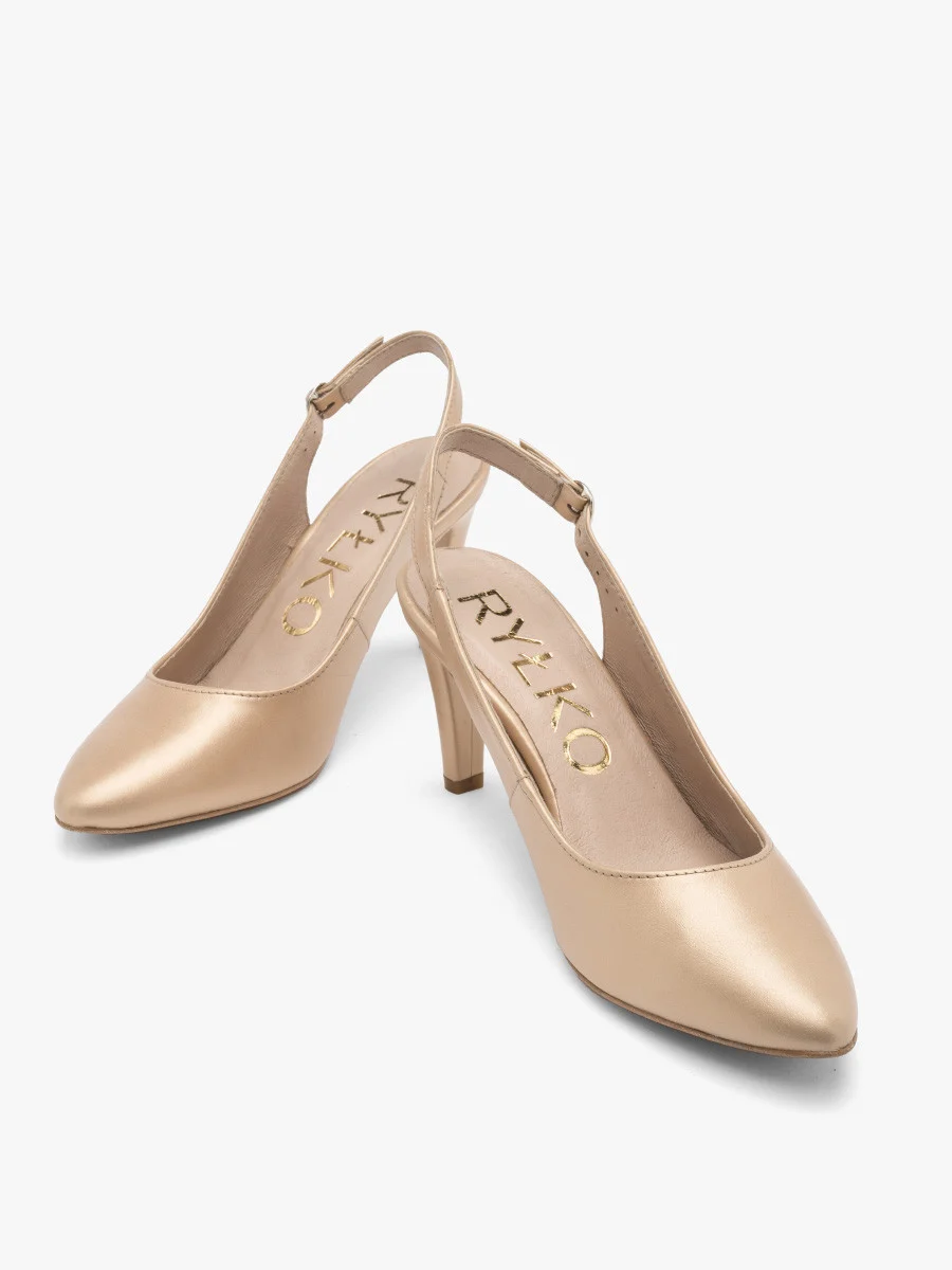 Złote czółenka z odkrytą piętą