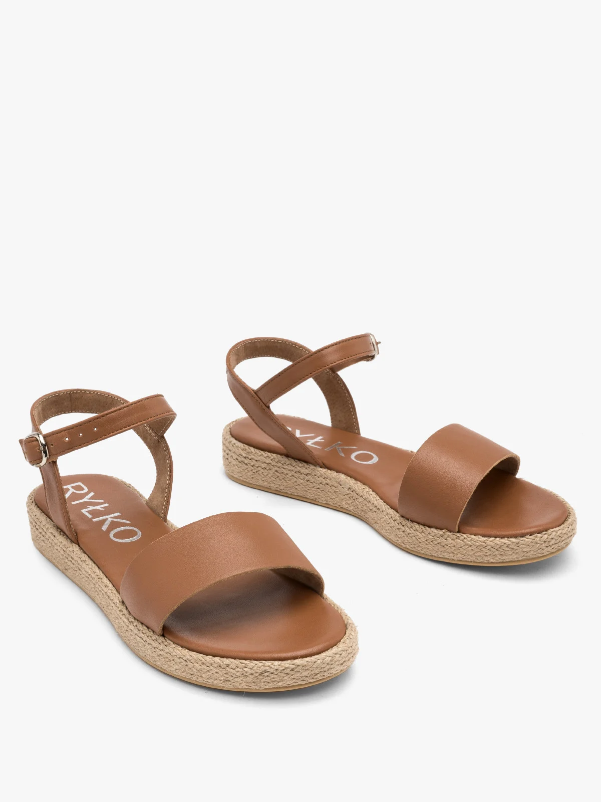 Jasnobrązowe sandały damskie