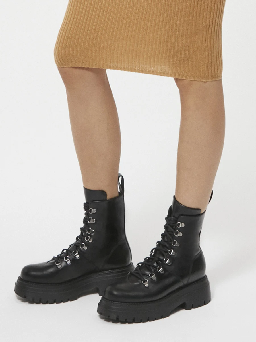 Czarne trzewiki workery