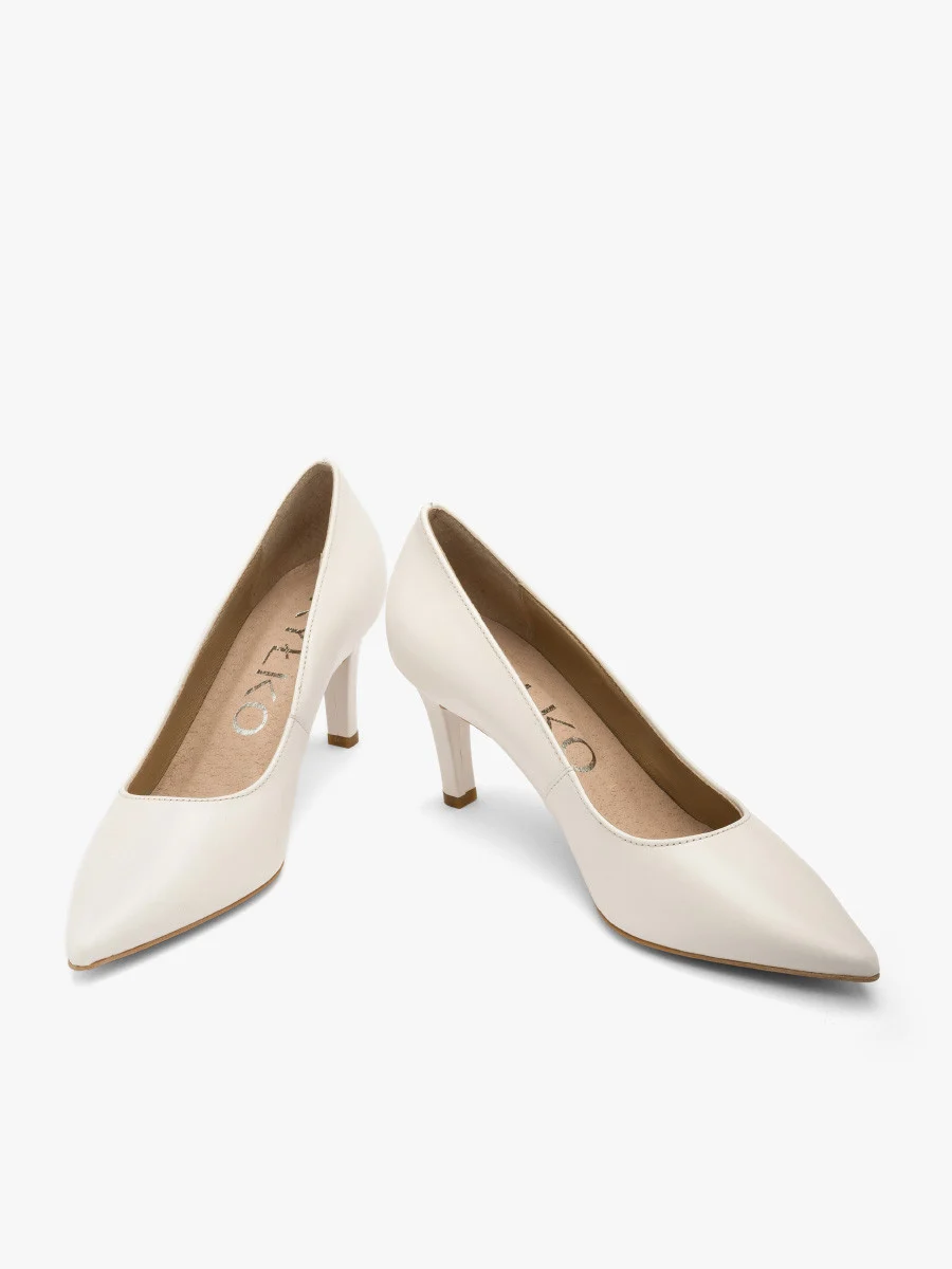 Kremowe czółenka damskie