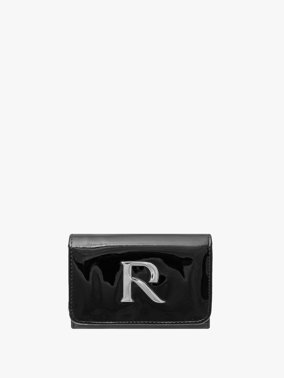 Czarny lakierowany portfel damski ze srebrnymi detalami