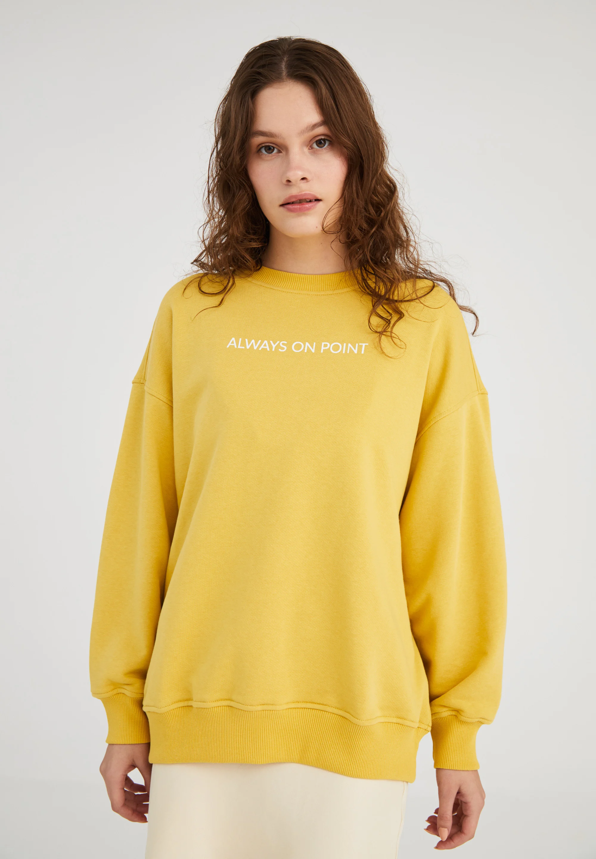 Żółta bluza oversize