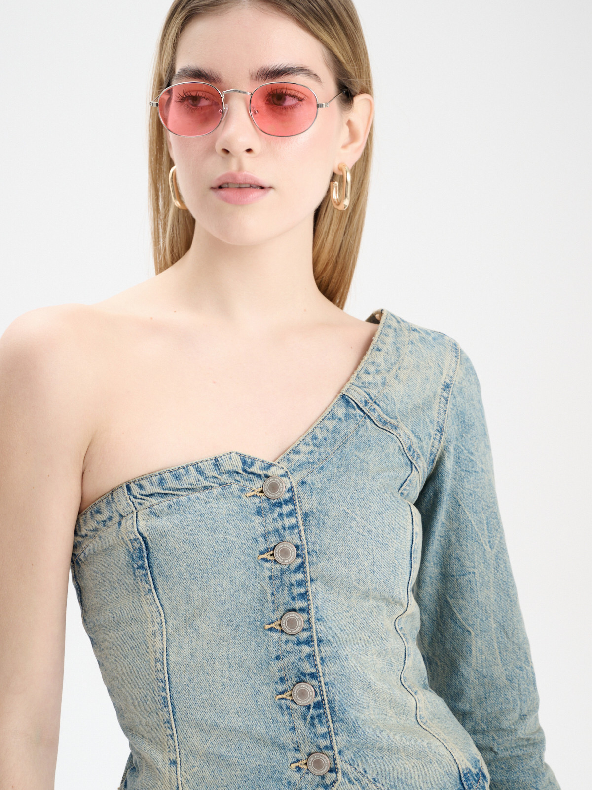 Damskie okulary przeciwsłoneczne w metalowej oprawie