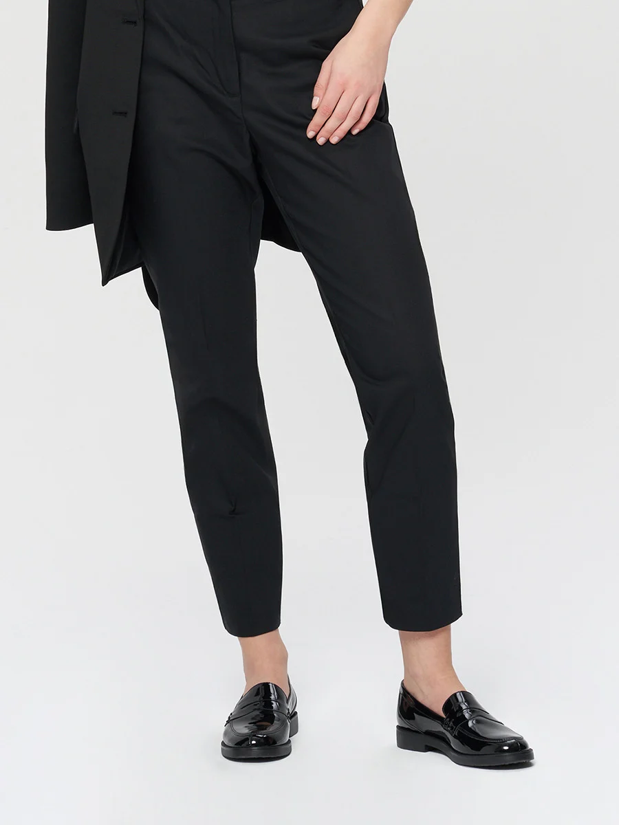 Lakierowane mokasyny damskie