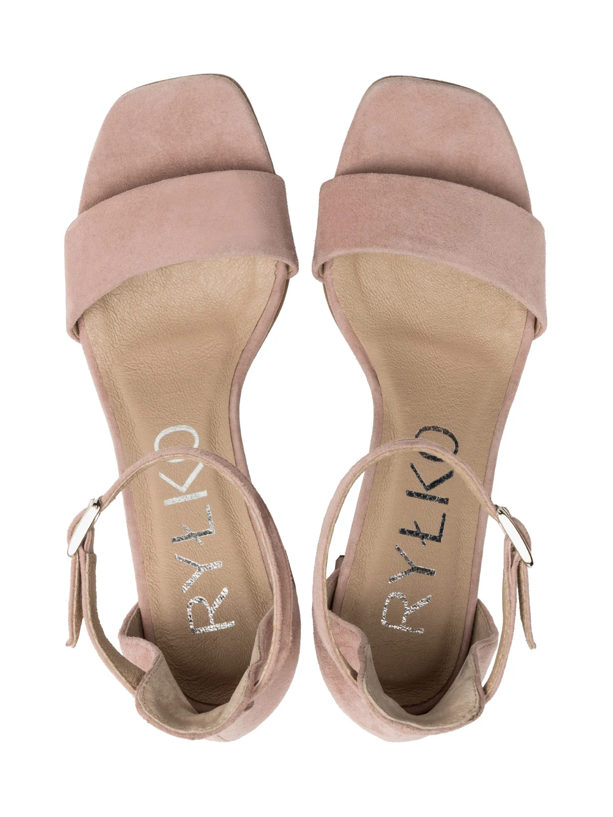 Pudrowo-różowe sandały na obcasie