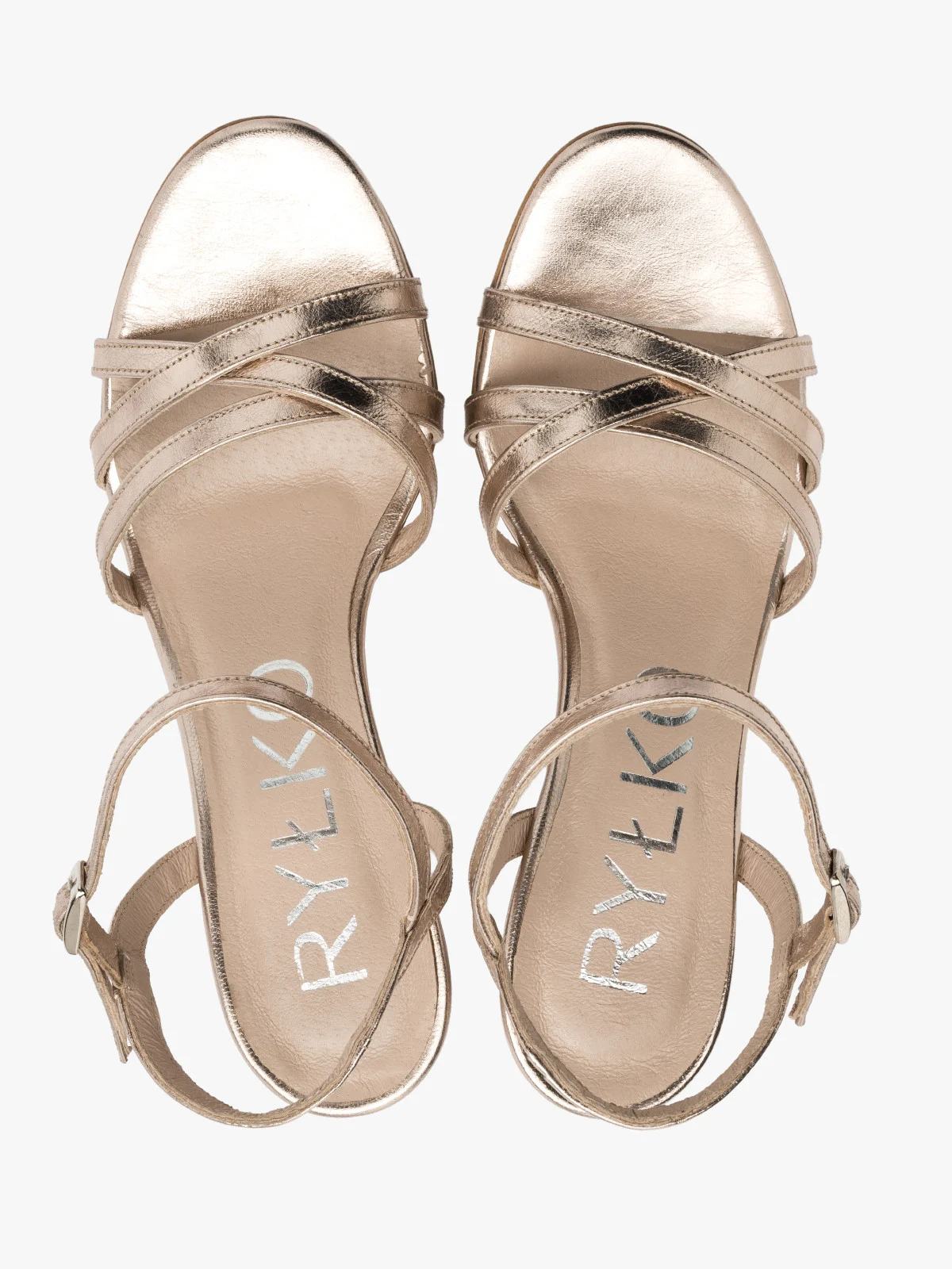 Platynowe sandały na szpilce