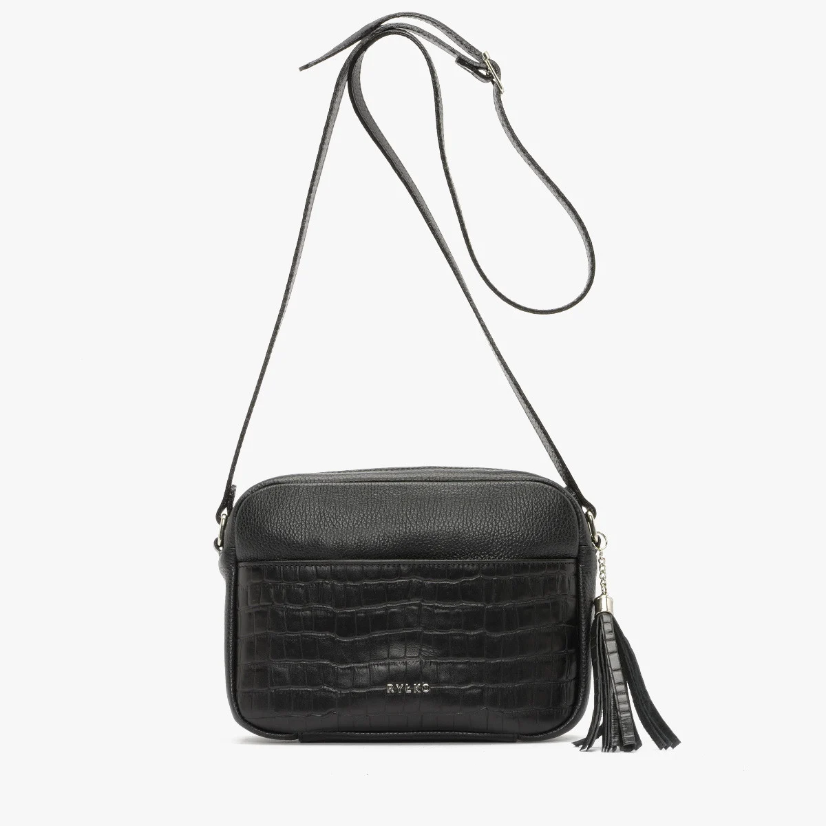 Czarna torebka z ozdobnym frędzlem