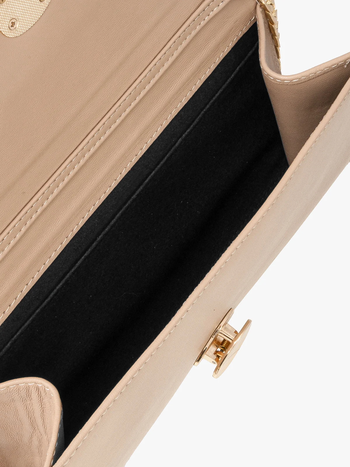 Elegancka beżowa torebka z ozdobnym zapięciem