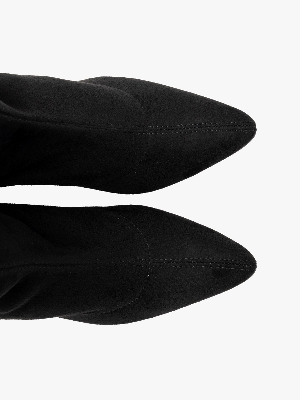 Elastyczne botki na obcasie z noskiem w szpic