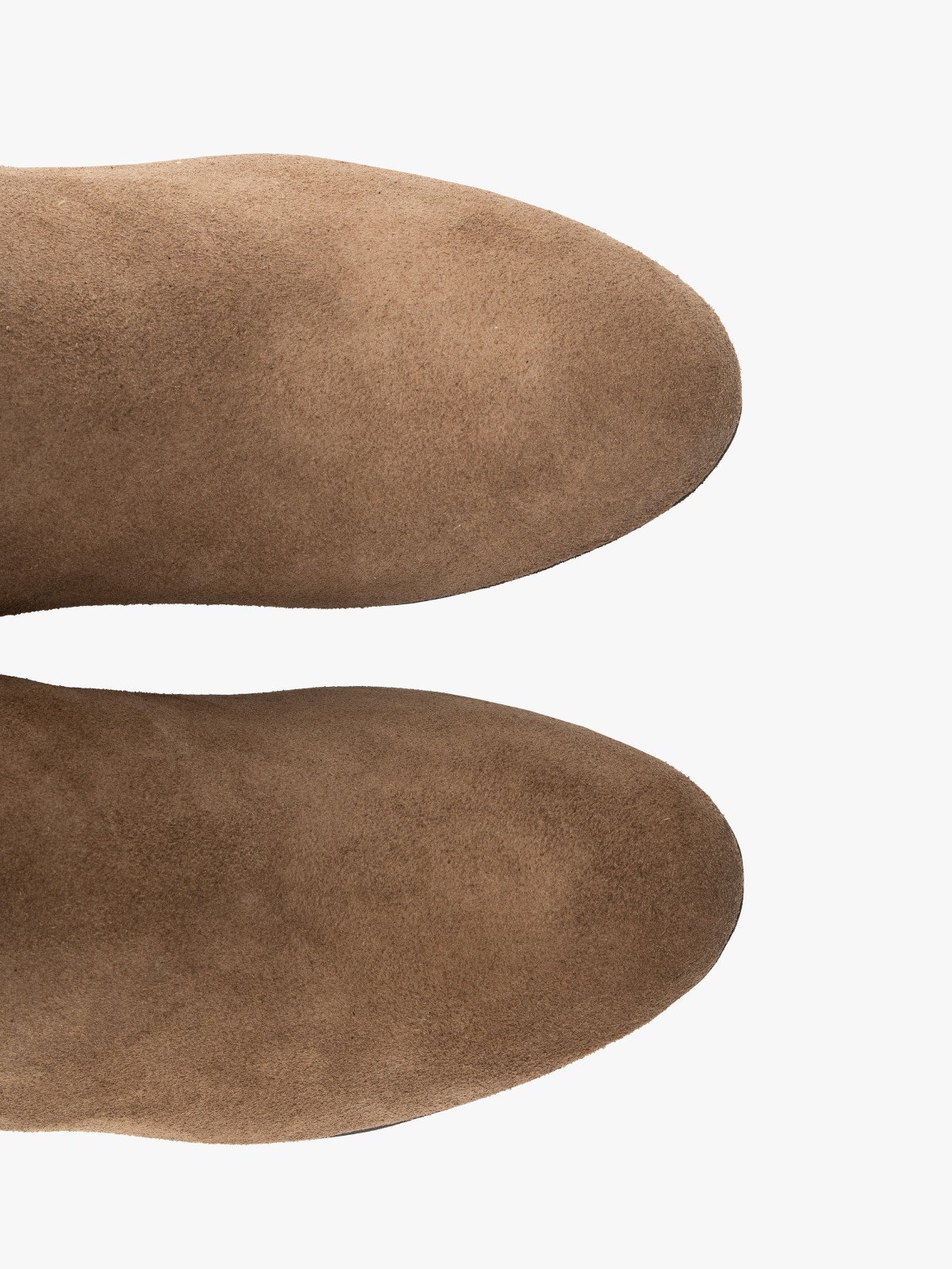 Welurowe kozaki damskie na niskim klocku