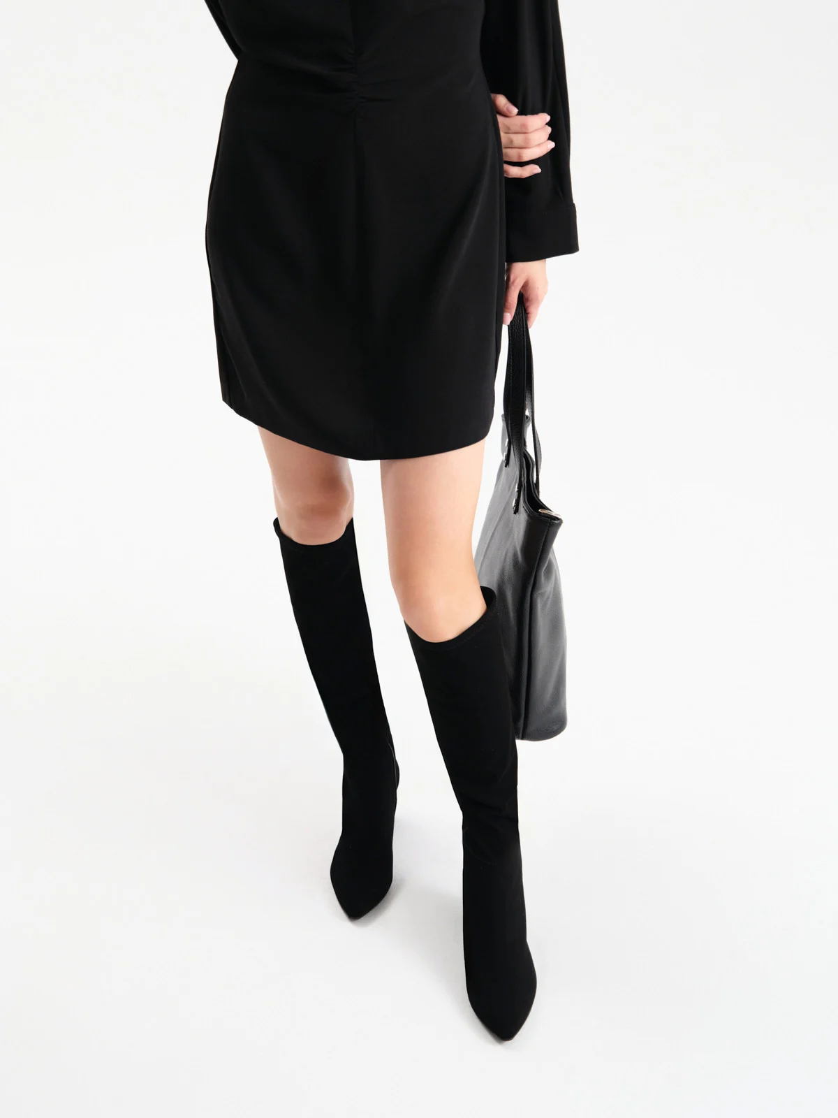 Elastyczne kozaki z noskiem w szpic