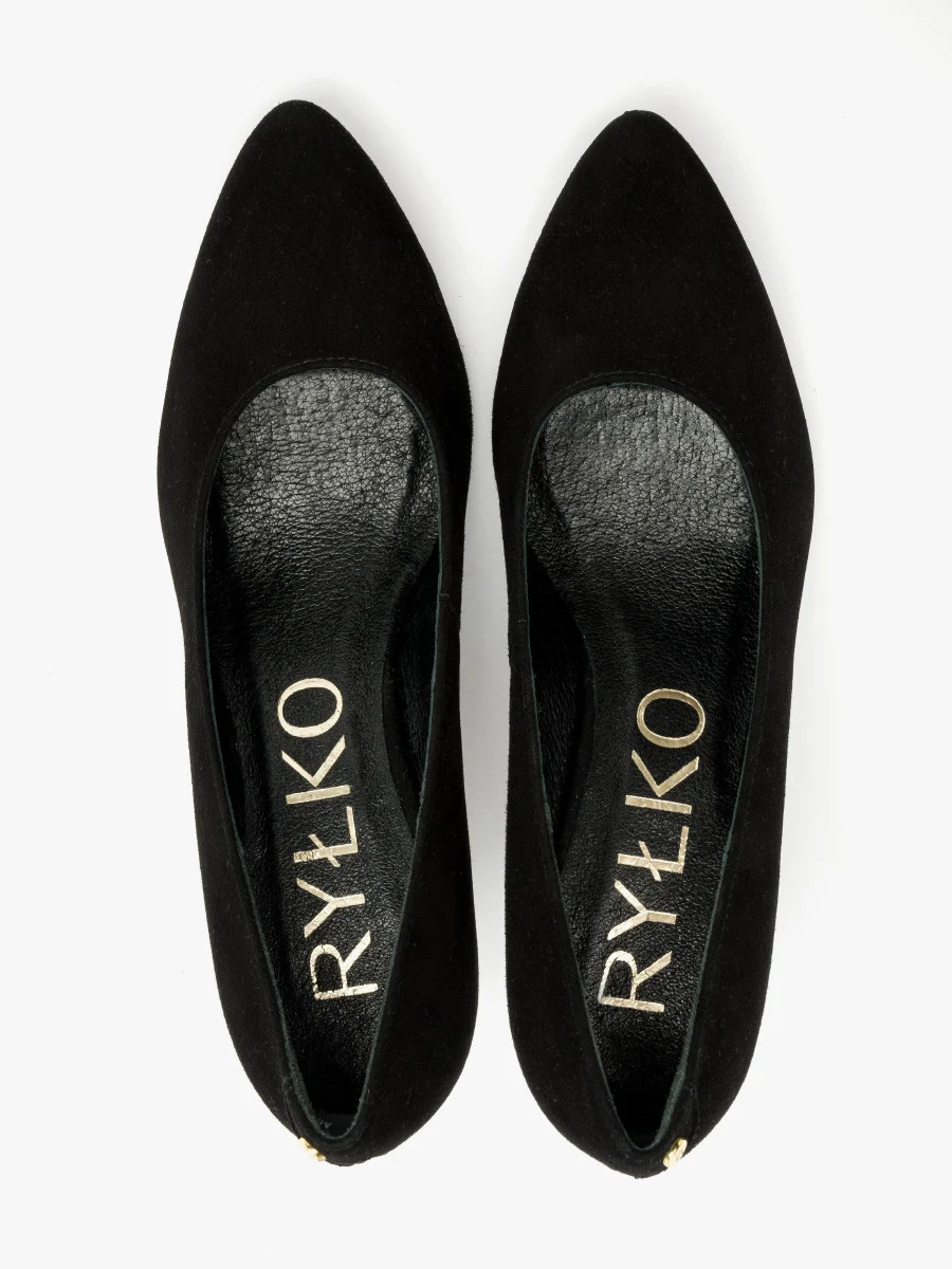 Czółenka na szpilce