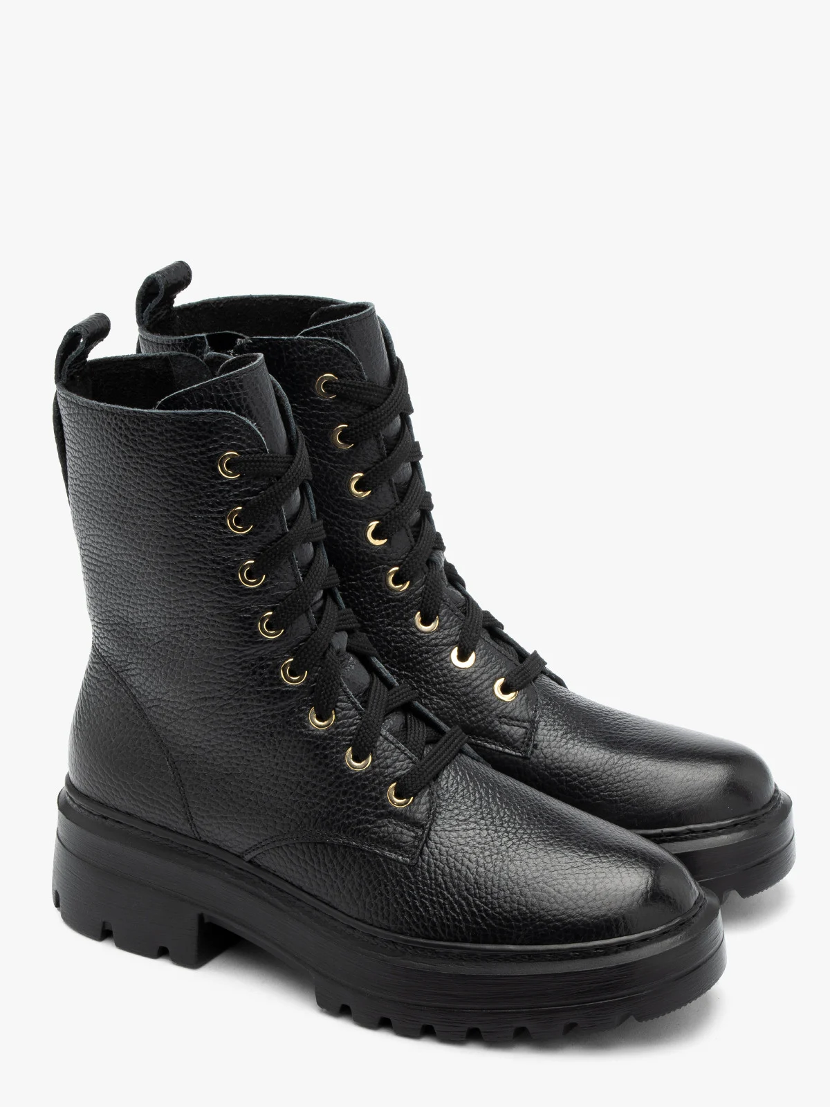 Czarne trzewiki damskie na masywnym spodzie