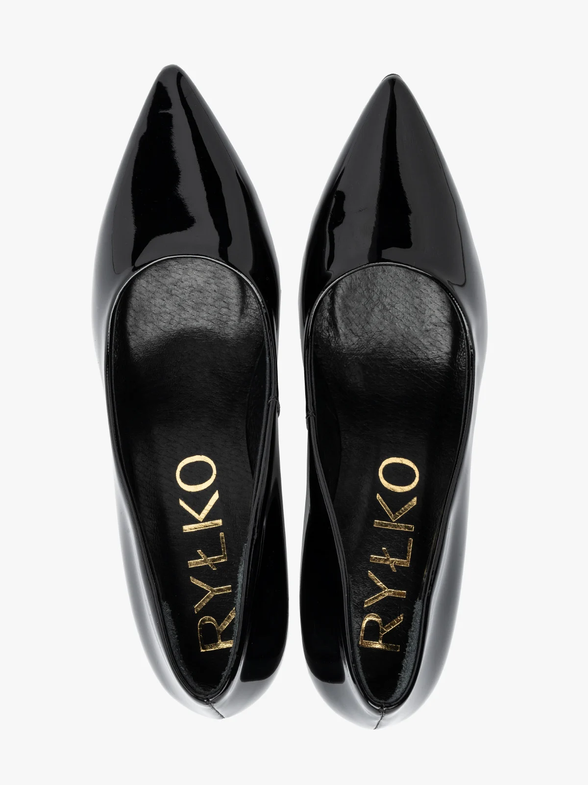 Czarne, lakierowane czółenka na szpilce