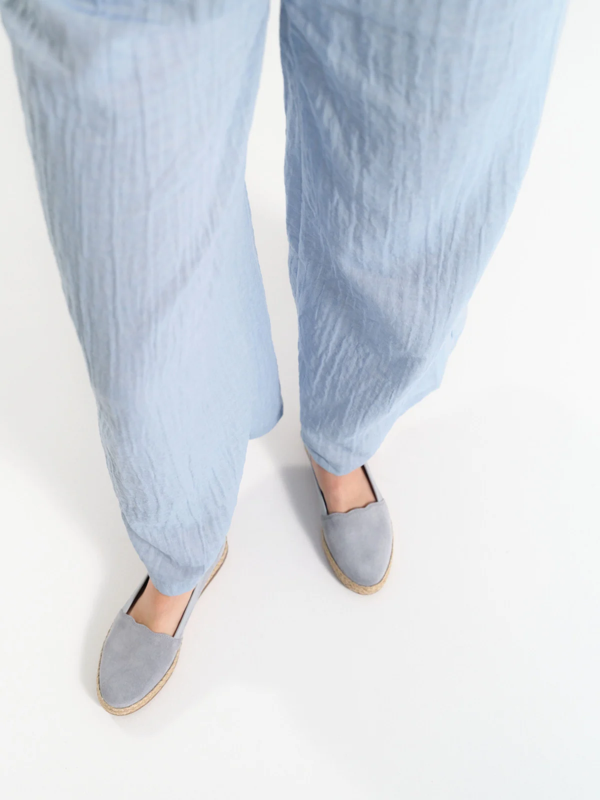 Niebieskie espadryle