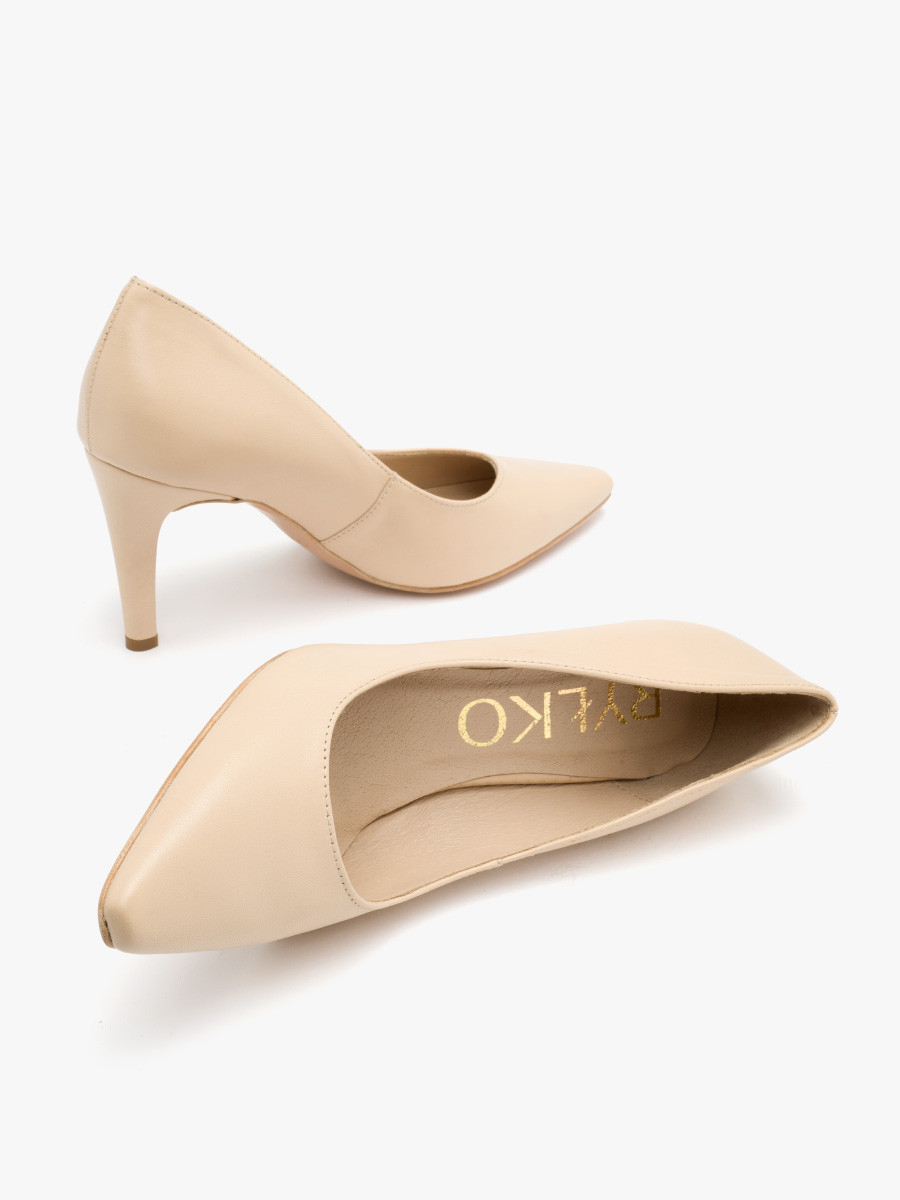 Beżowe czółenka na szpilce