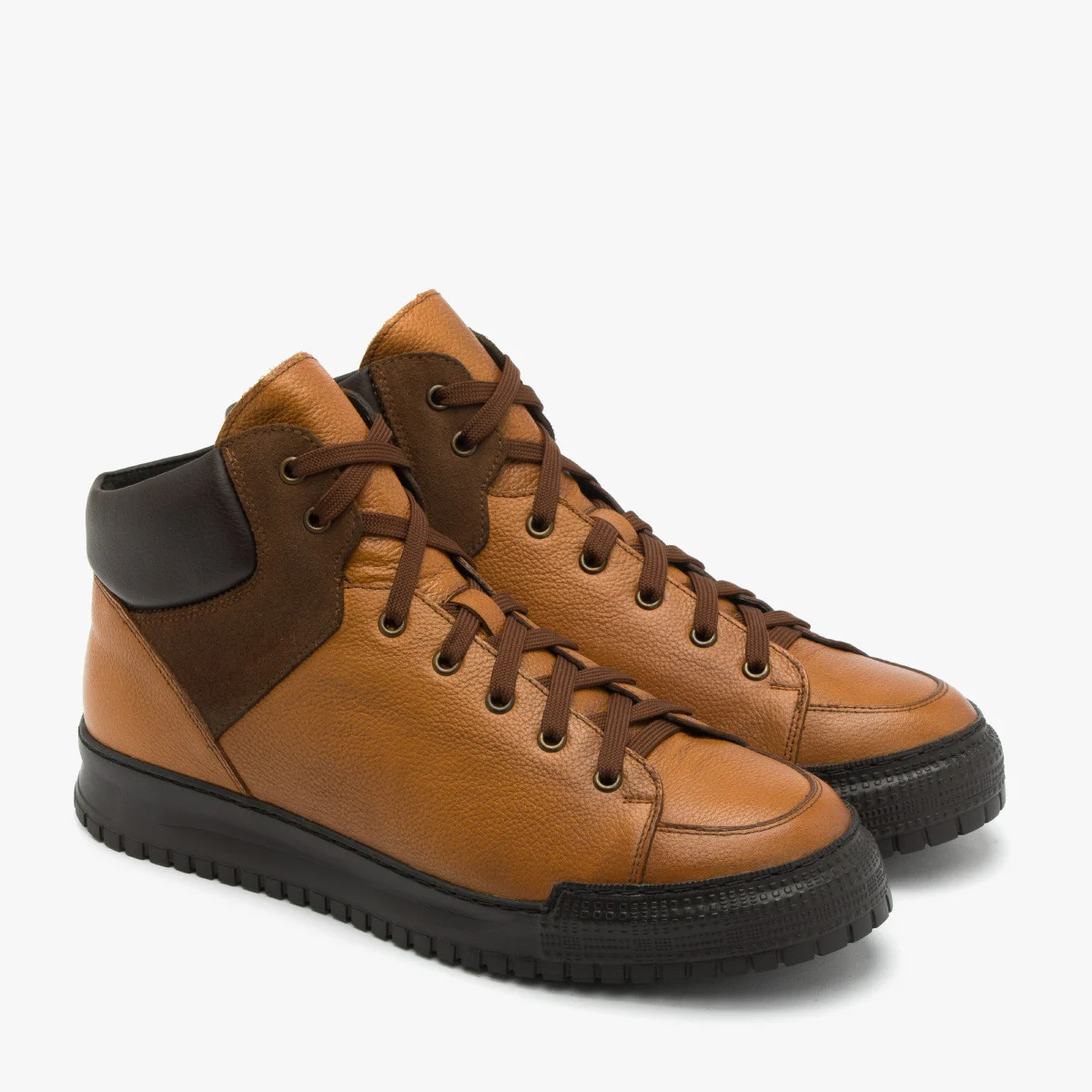 Brązowe trzewiki męskie