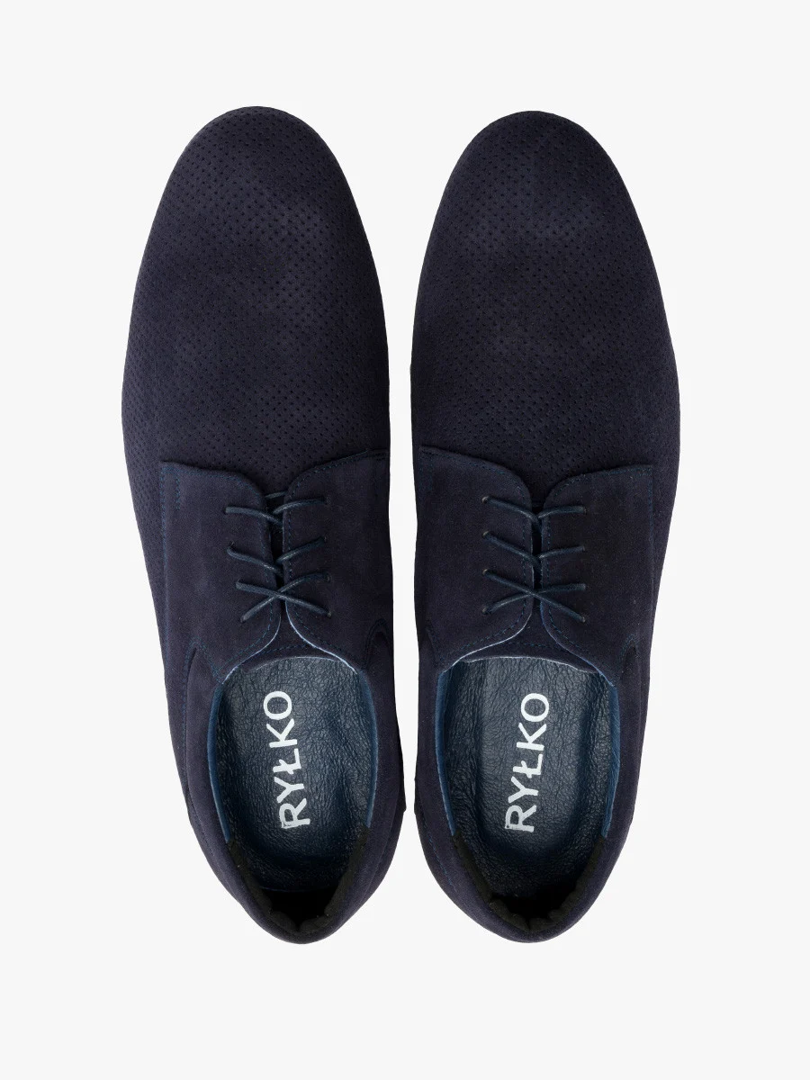 Granatowe półbuty z perforowaną cholewką