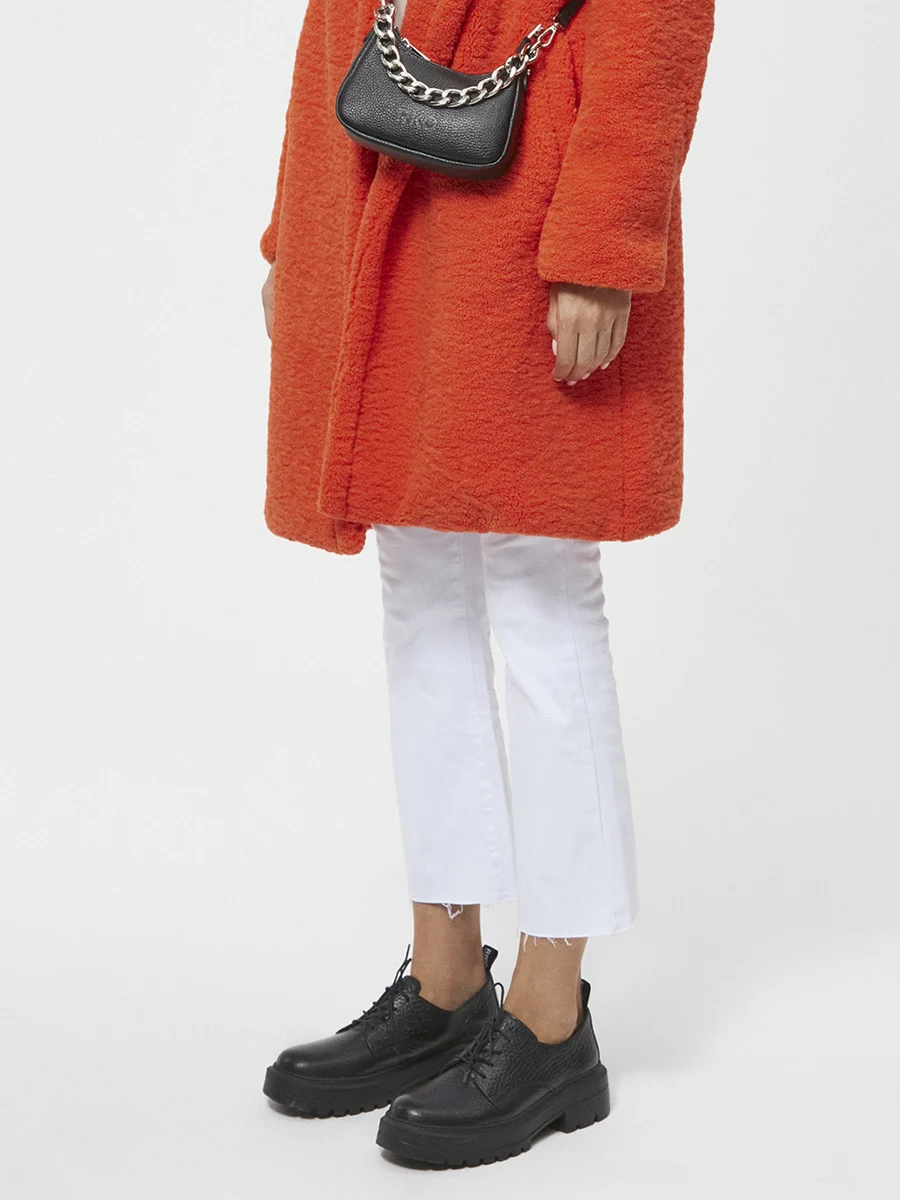 Czarne półbuty na lekkiej podeszwie