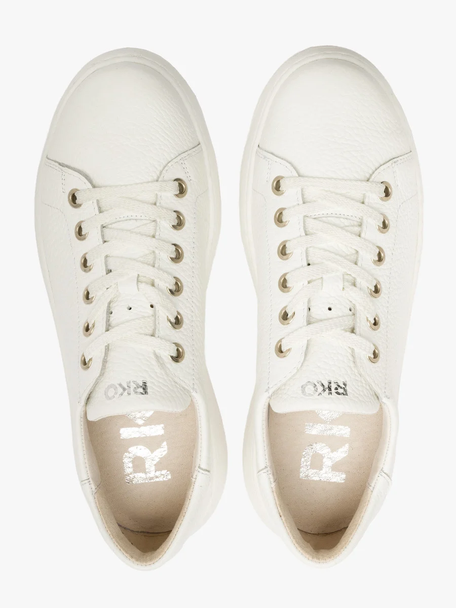 Białe półbuty sportowe