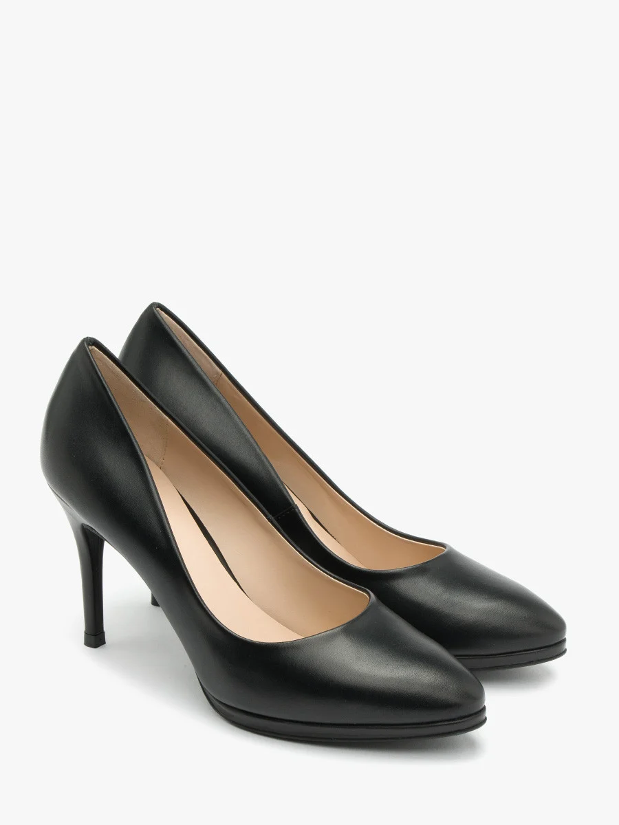 Czarne czółenka na oblekanej szpilce