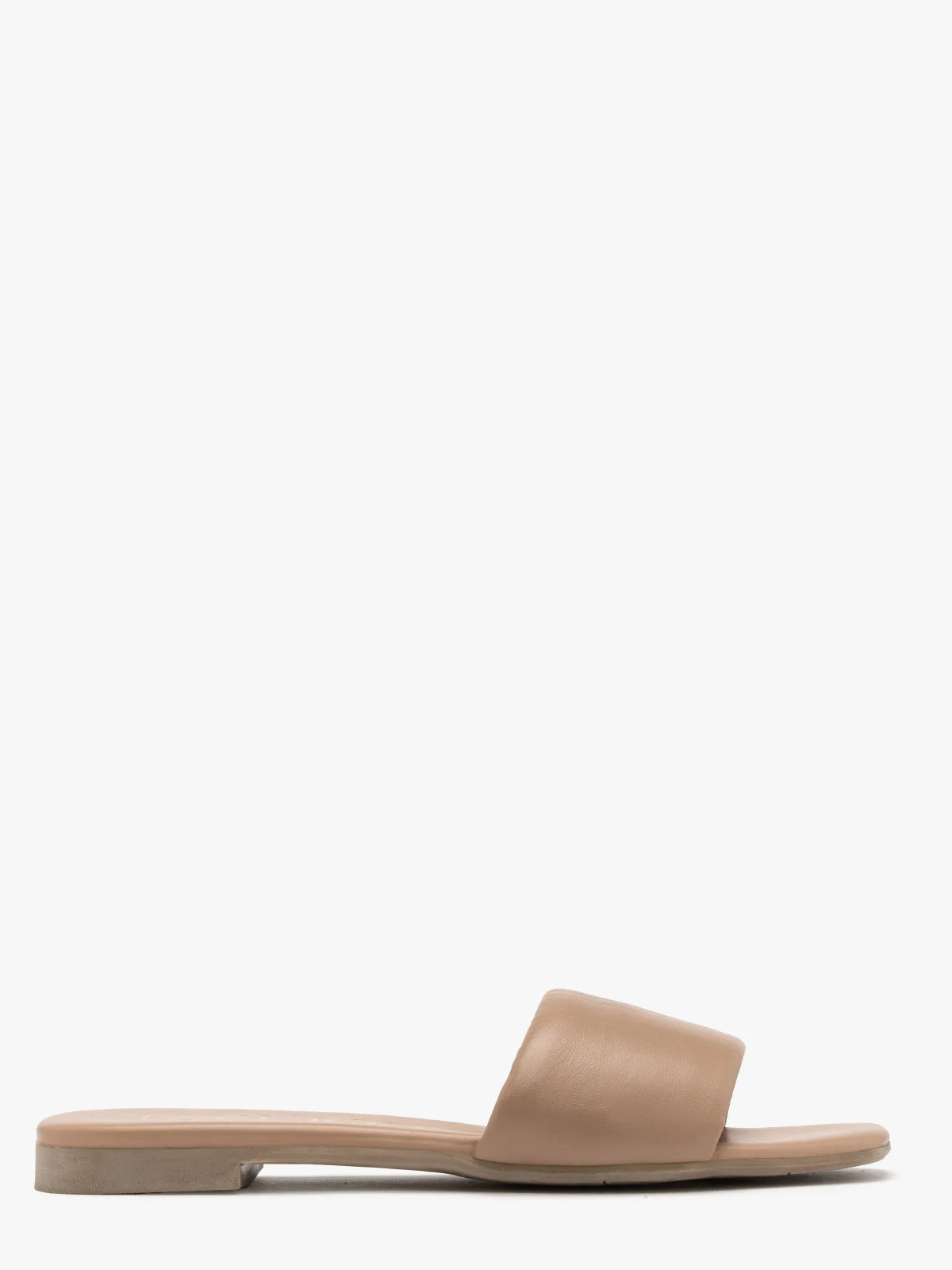 Beżowe klapki damskie na płaskiej podeszwie