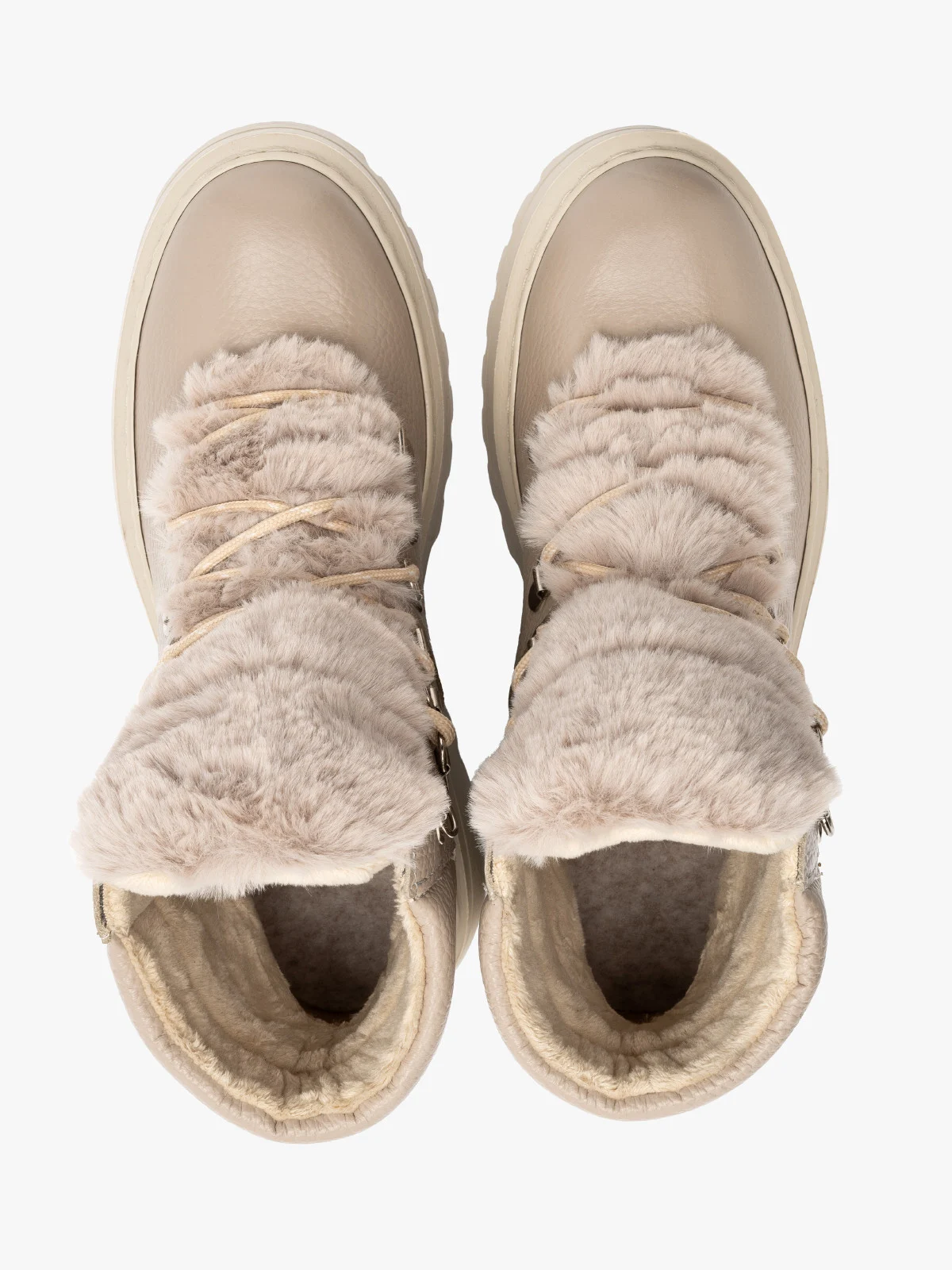 Beżowe trzewiki z futerkiem na języku