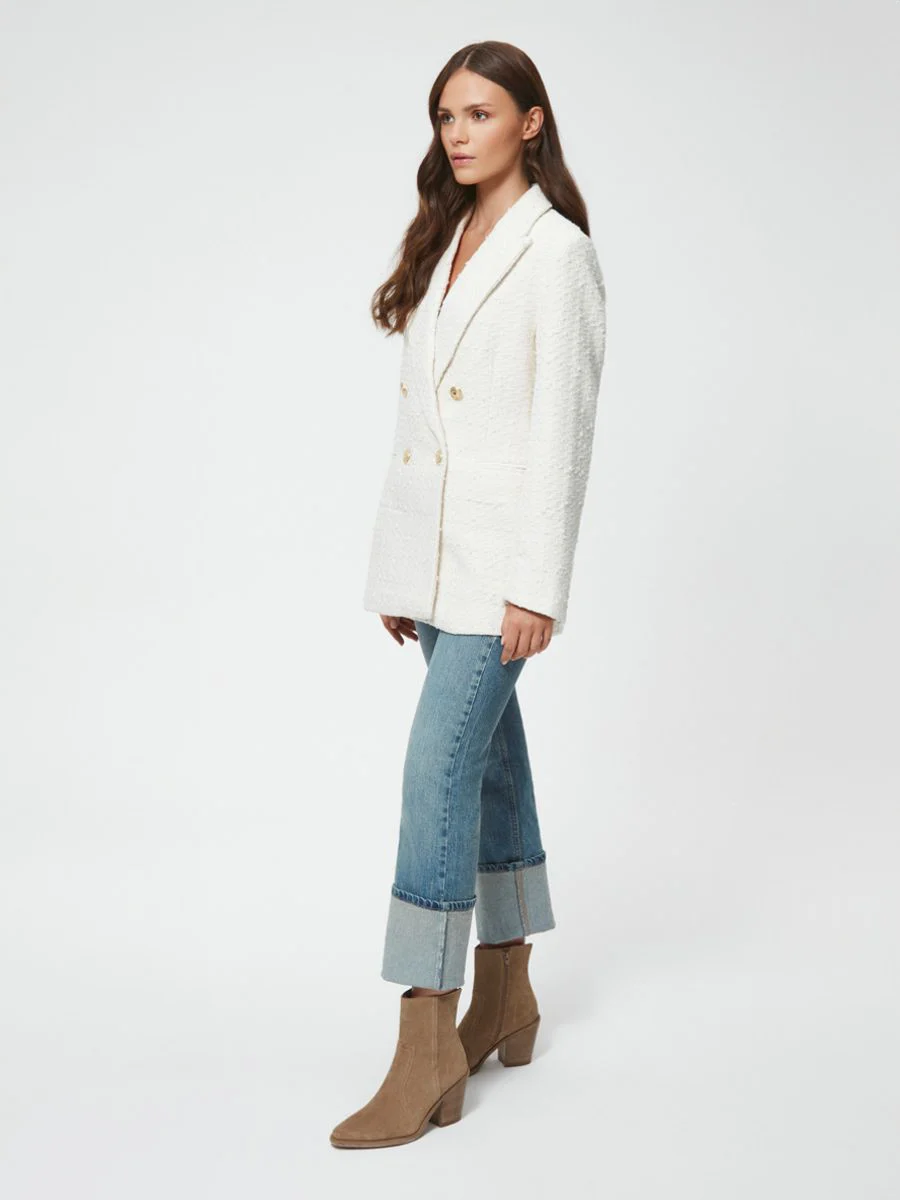 Beżowe botki na masywnym obcasie