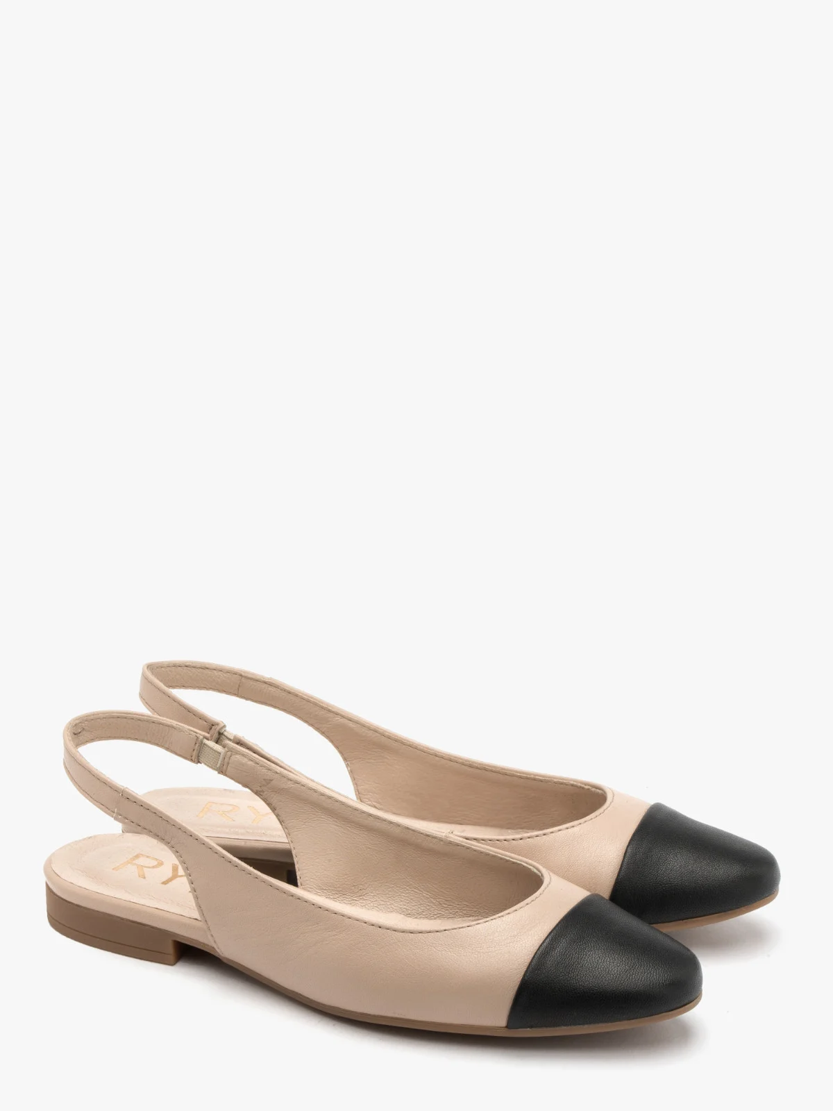 Beżowe baleriny z czarnym noskiem