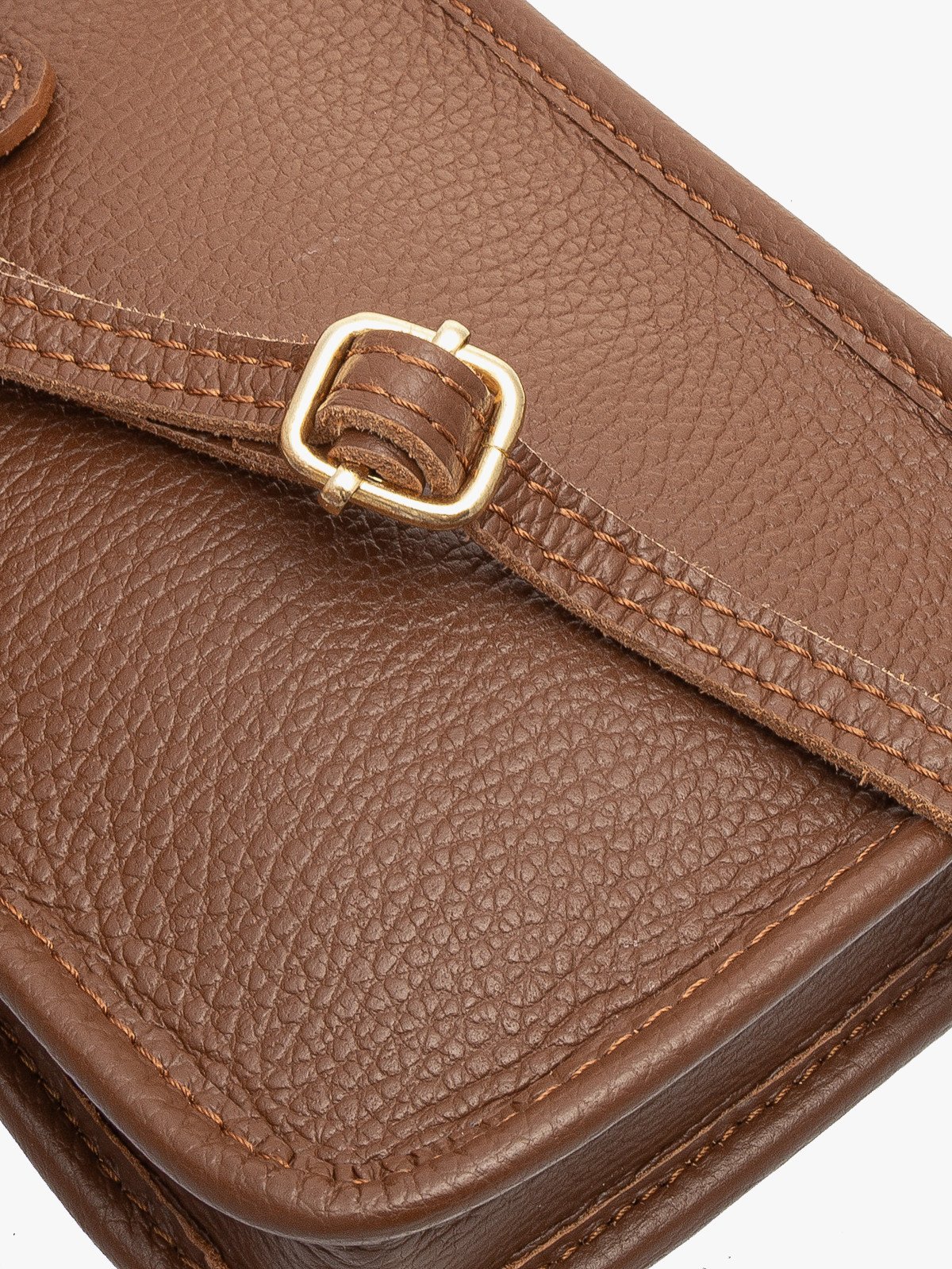 Mała, prostokątna listonoszka z łączonych skór