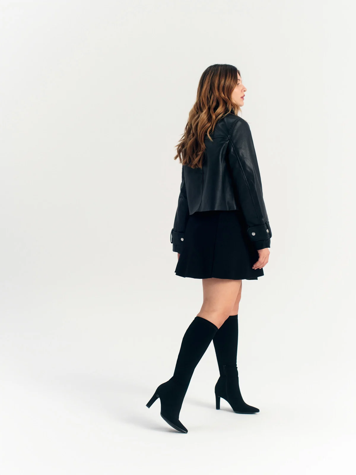 Elastyczne kozaki damskie na szpilce