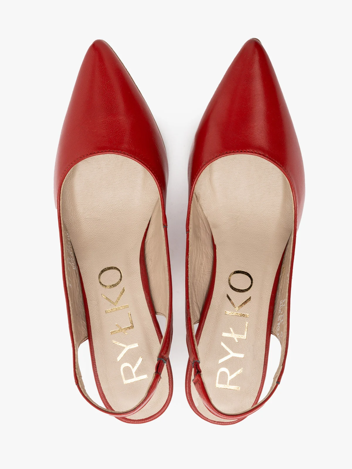 Czerwone czółenka typu slingback na szpilce