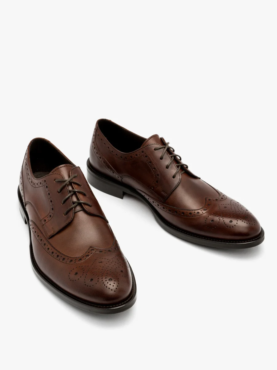 Ciemnobrązowe brogsy męskie