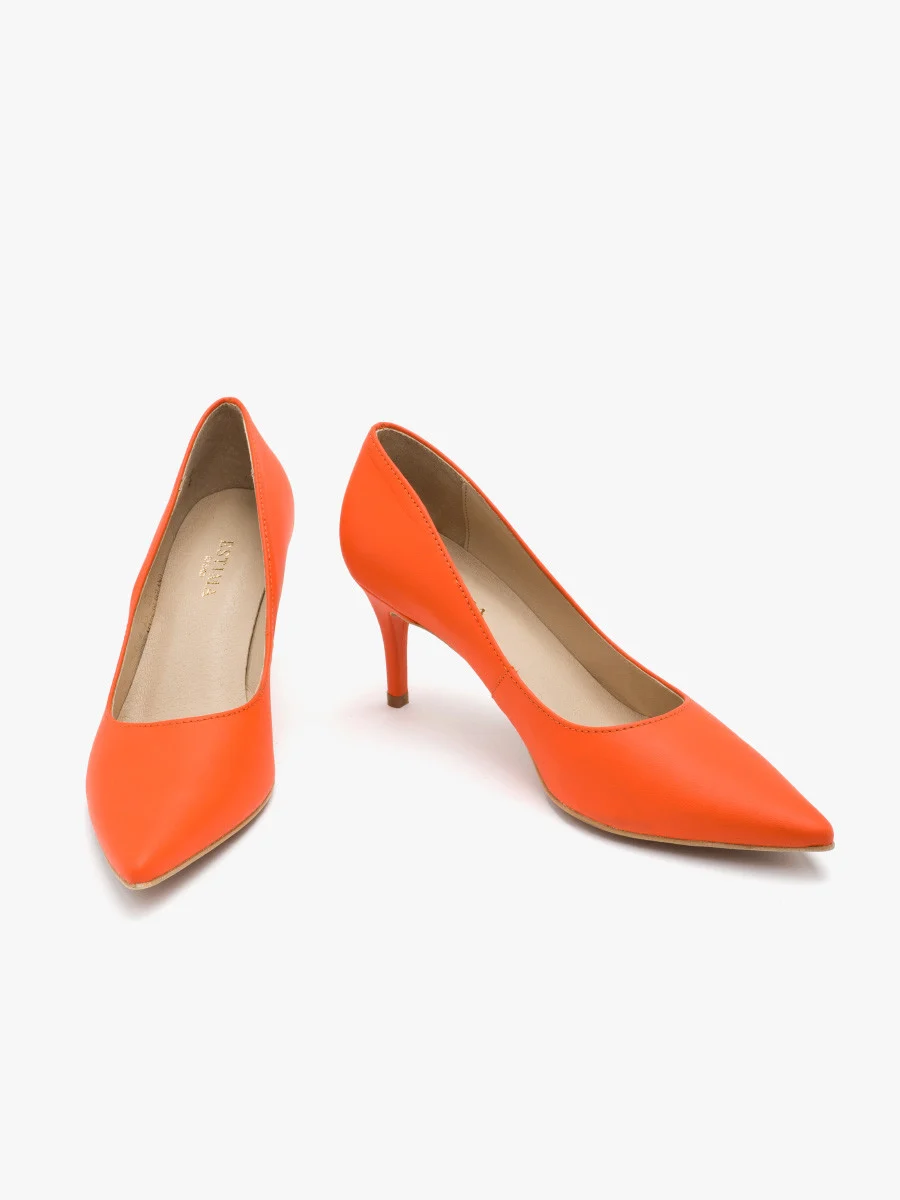 Pomarańczowe czółenka na szpilce