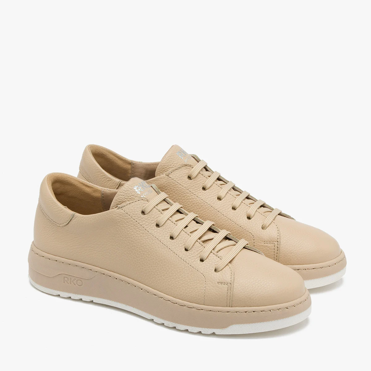 Beżowe półbuty sportowe na dwukolorowym spodzie