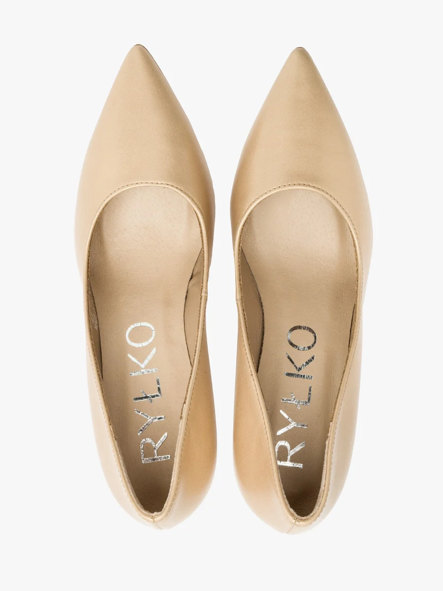 Czółenka w kolorze złotym na szpilce