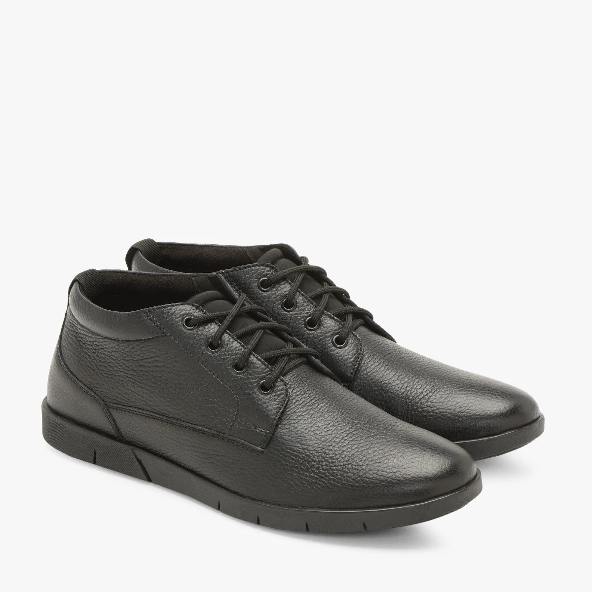 Czarne trzewiki męskie